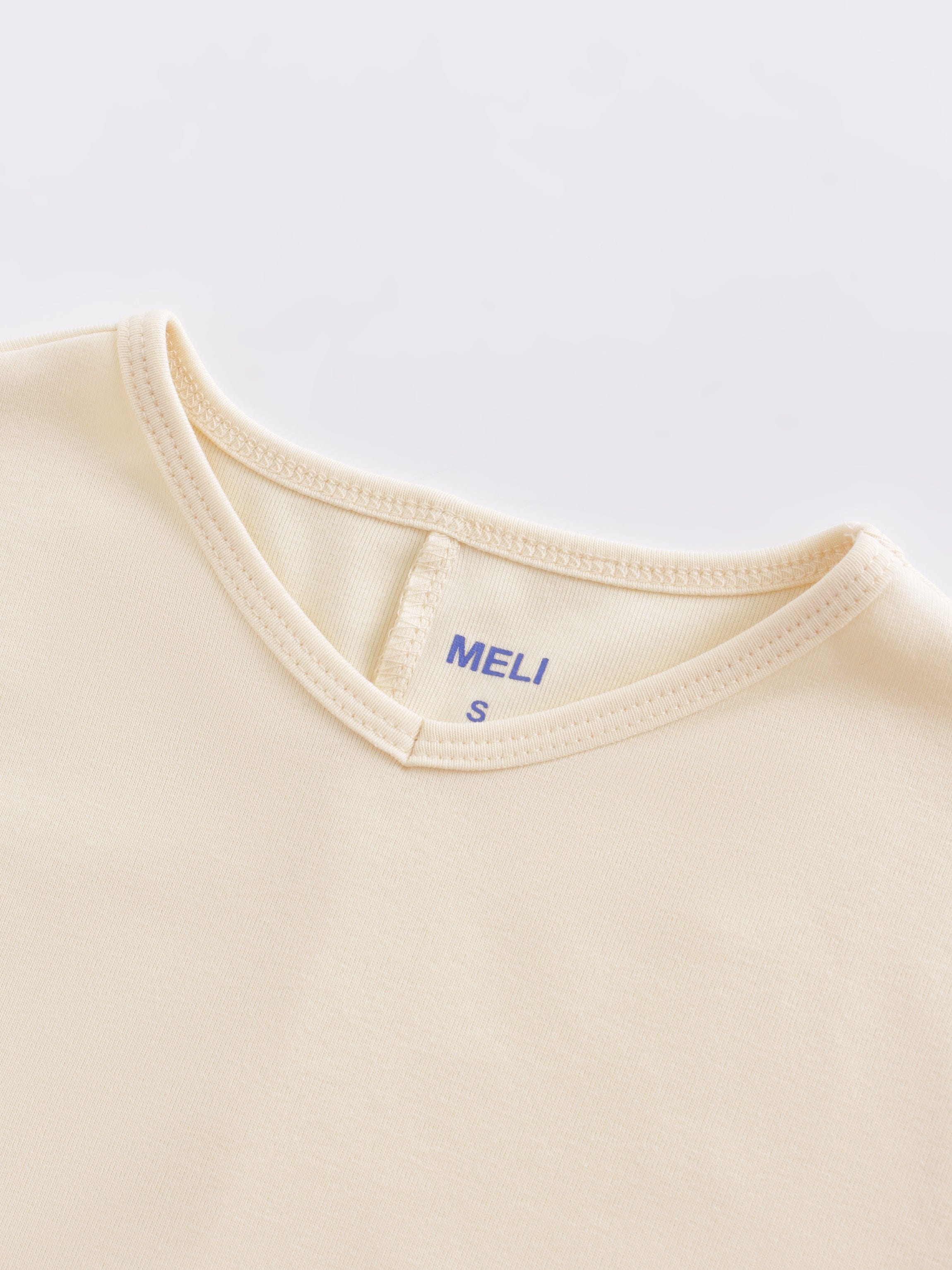 V Bottom T-Shirt-Cream