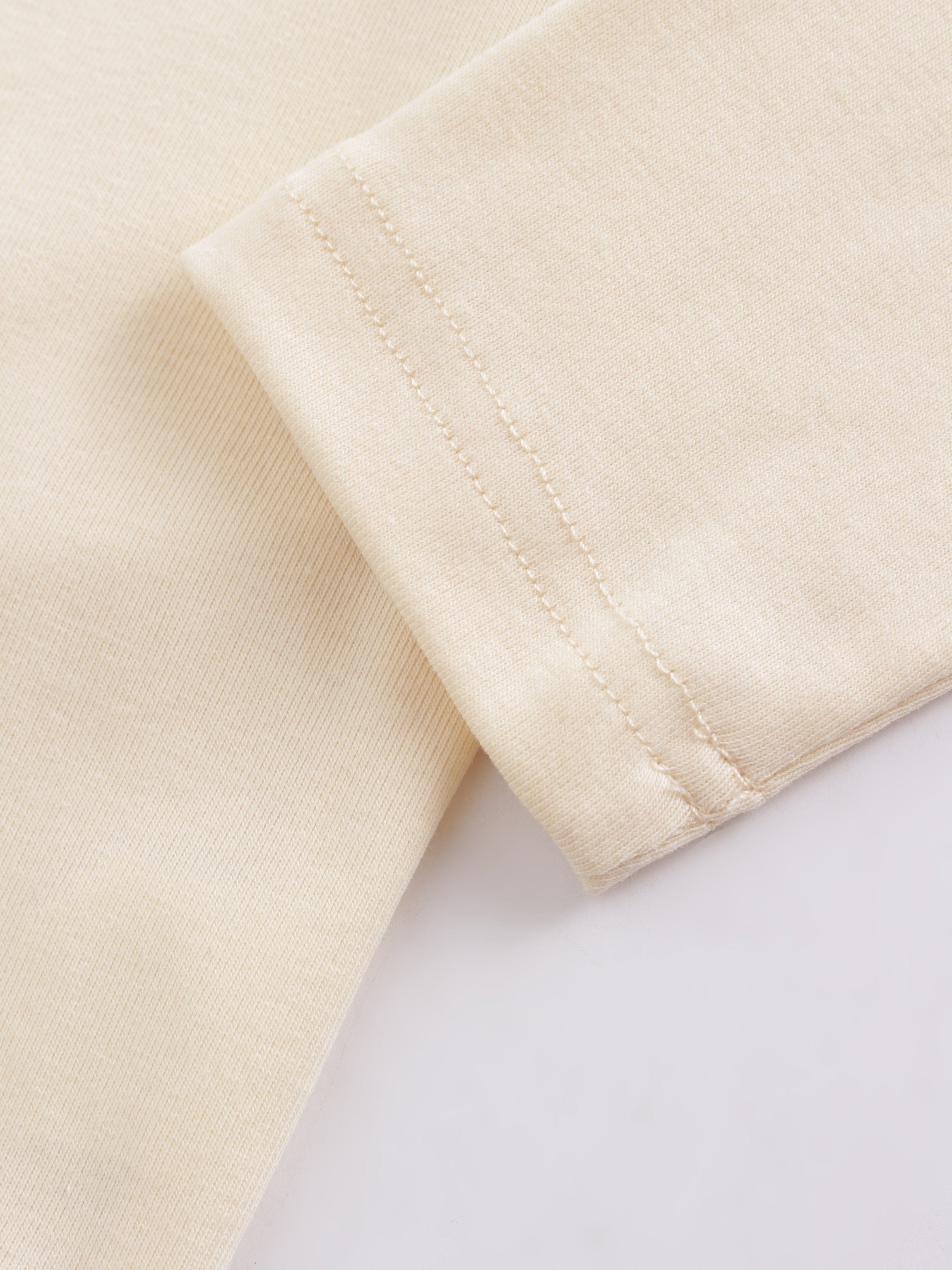 V Bottom T-Shirt-Cream