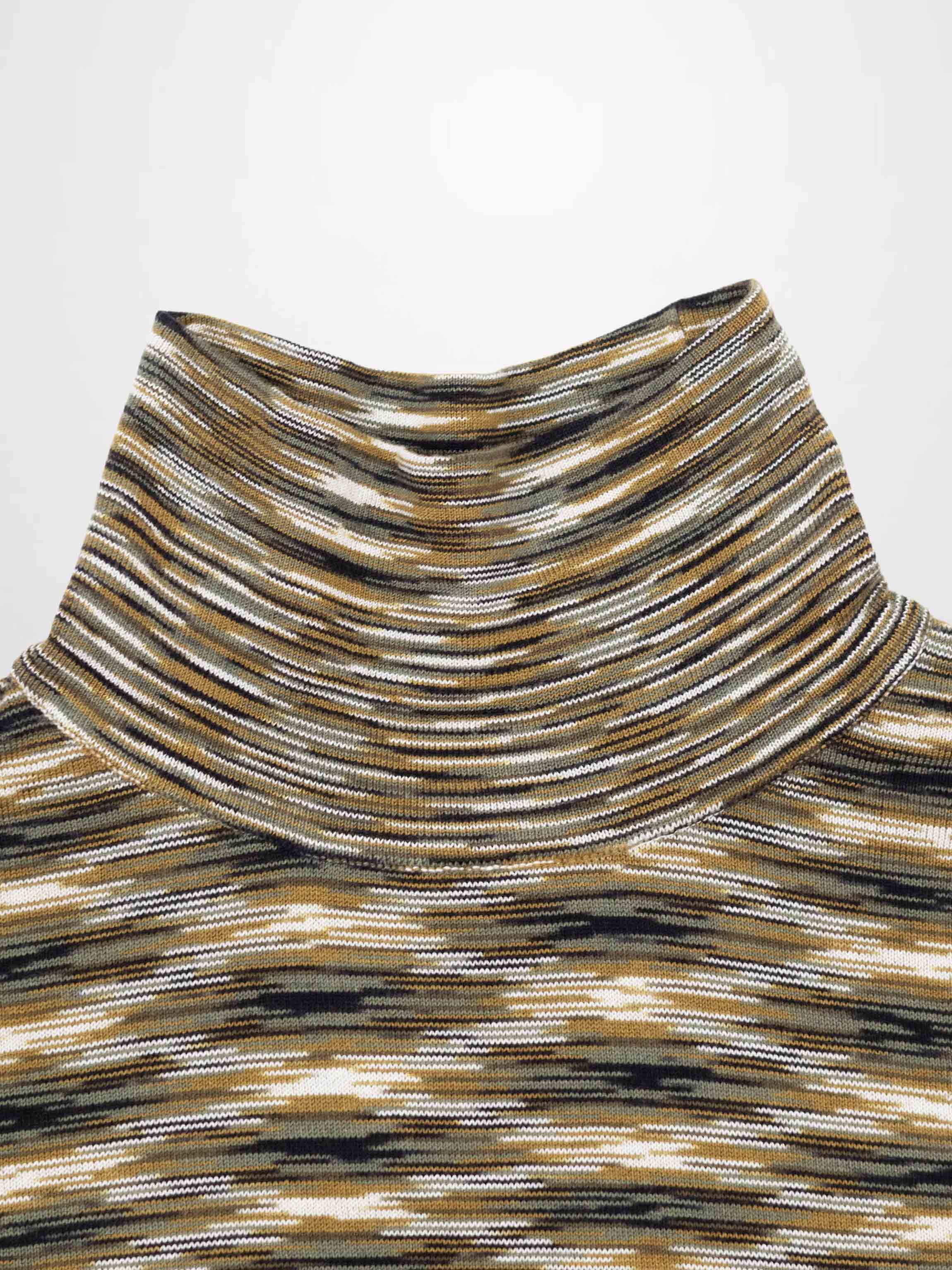 Abstract Stripe Knit Turtleneck-Olive