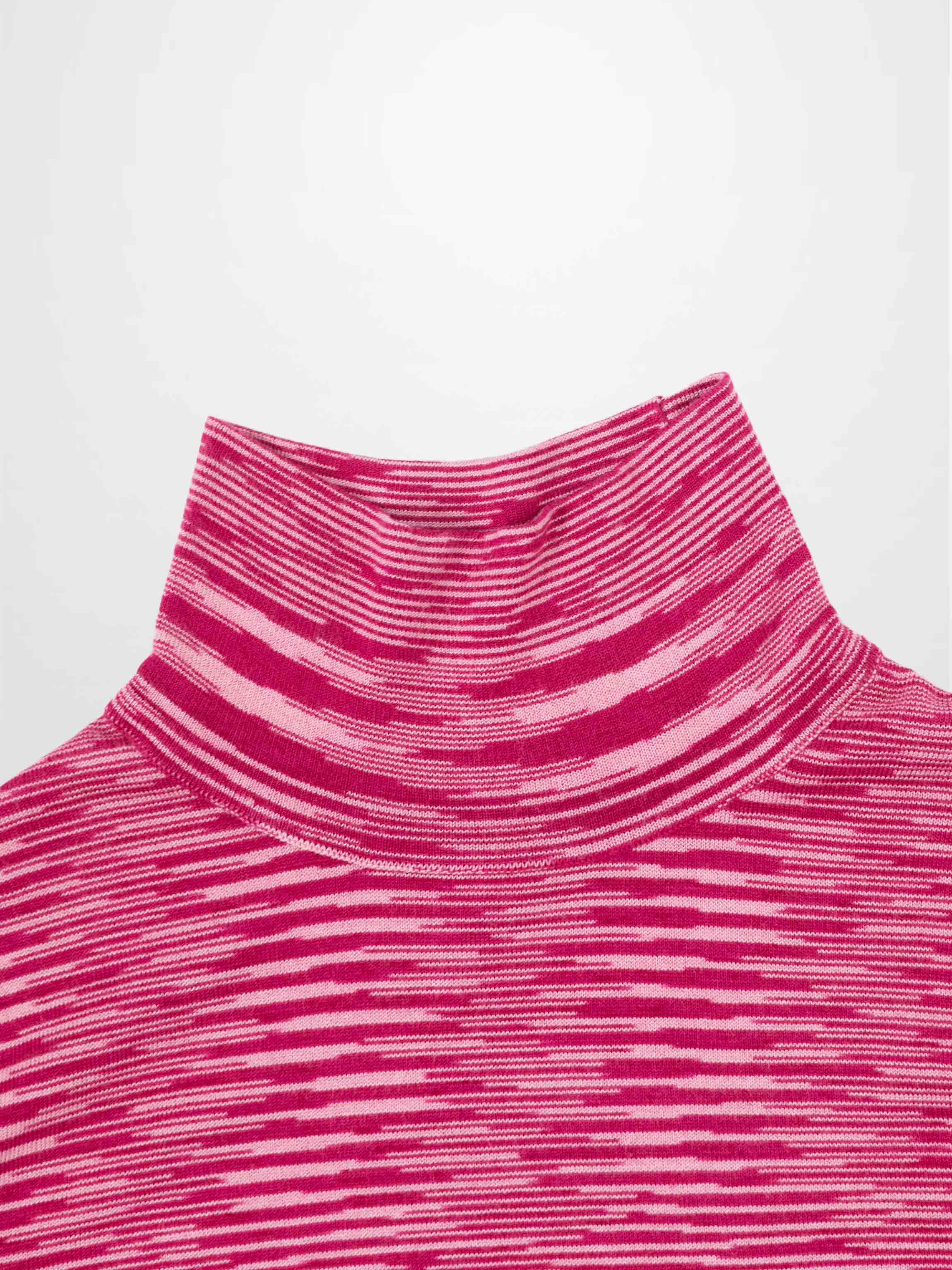 Abstract Stripe Knit Turtleneck-Berry Stripe