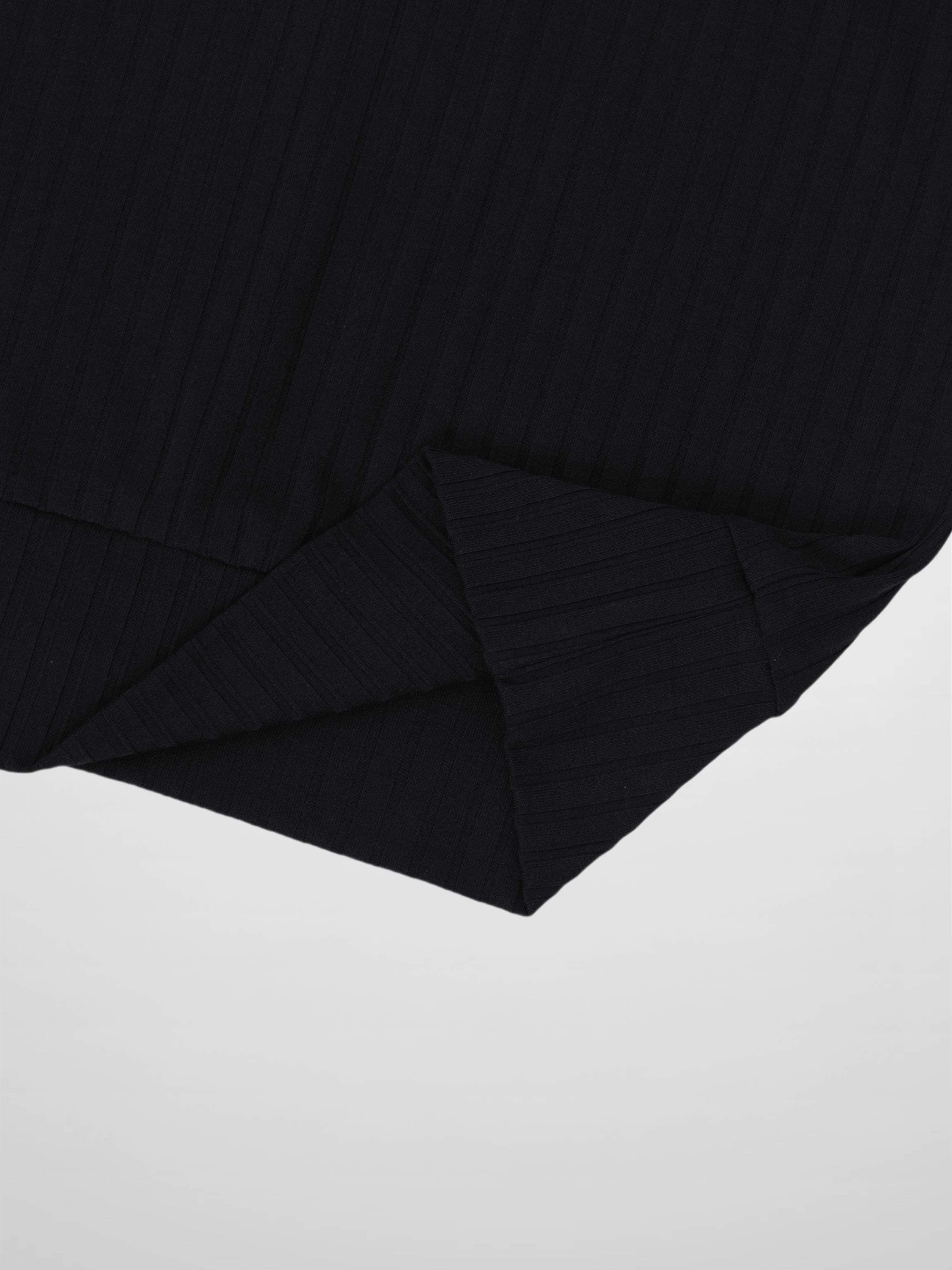 Ribbed High V Bomber-Black