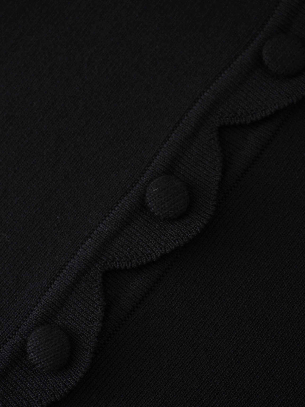 Scallop Edge Crew Cardigan-Black