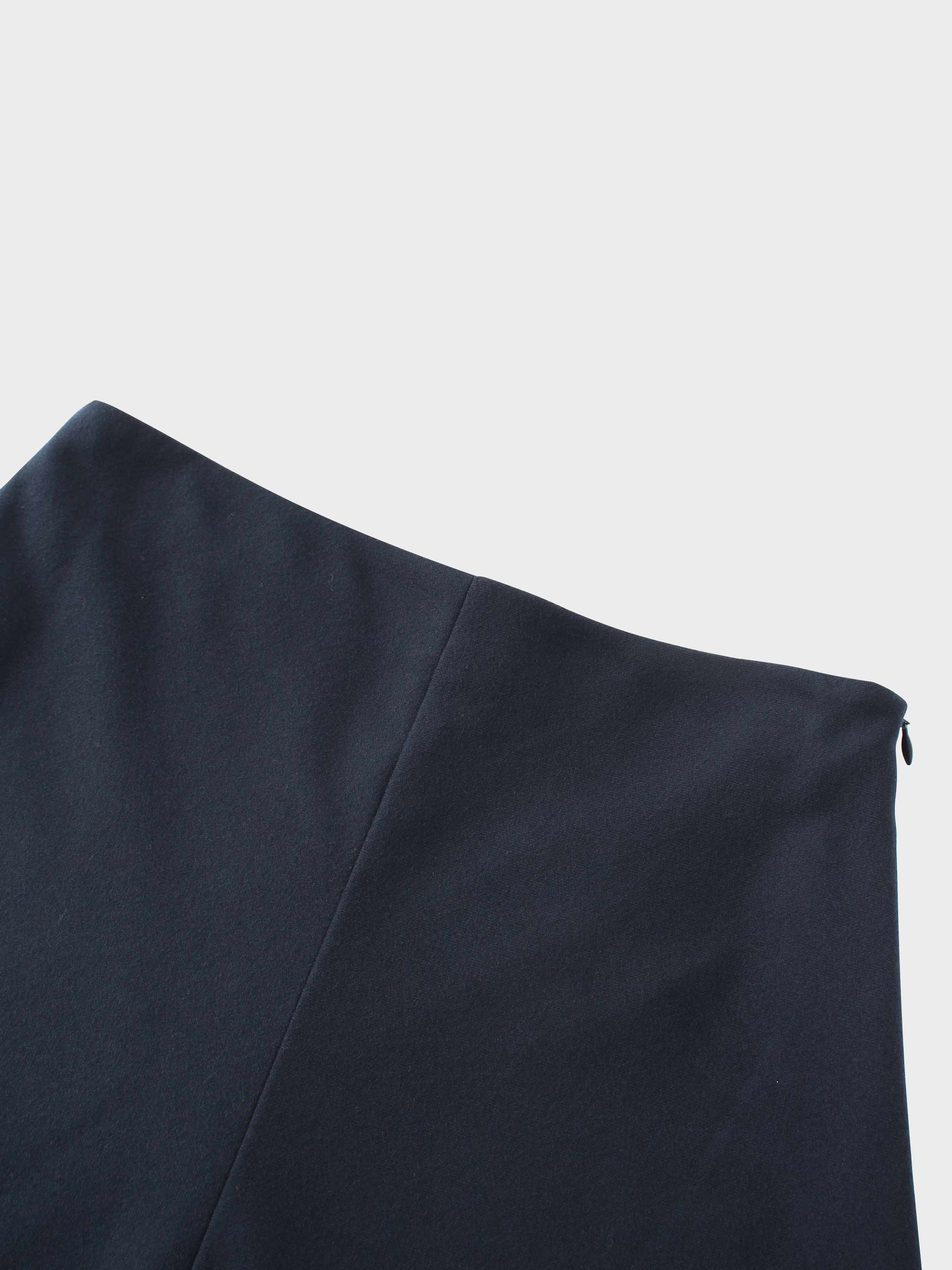 Basic A-Line Seamed Maxi Skirt-Navy