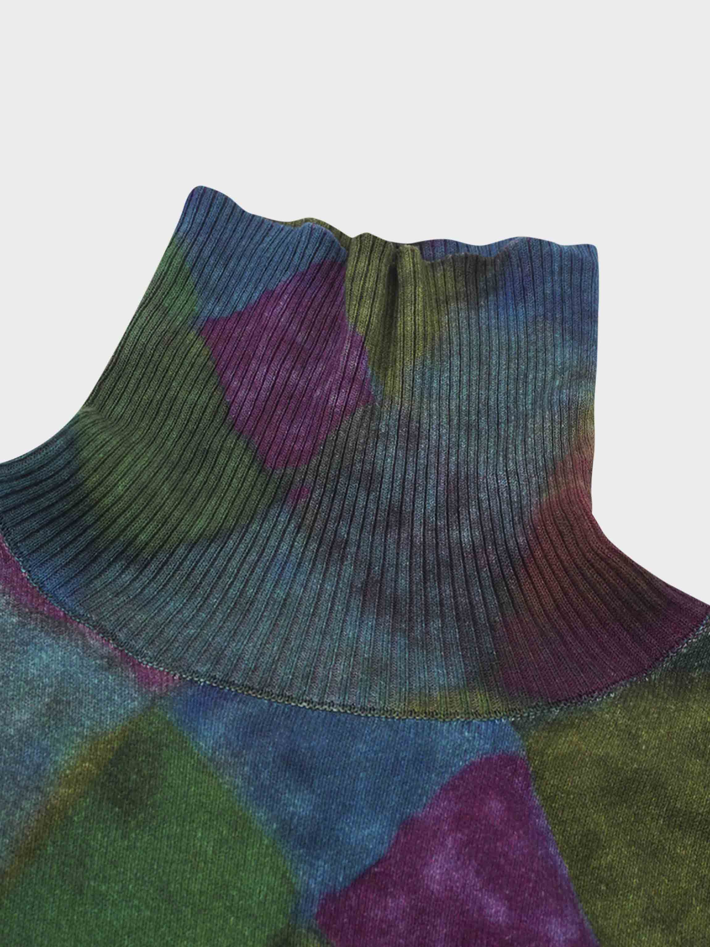 Thin Knit Turtleneck Sweater-Colored Diamonds