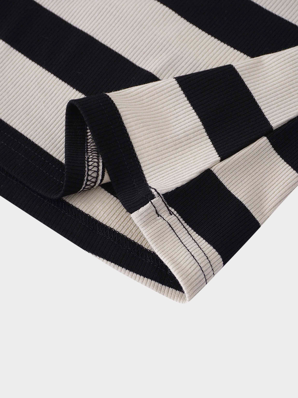 Ribbed Striped High V Tee Long Sleeve-Tan/Black