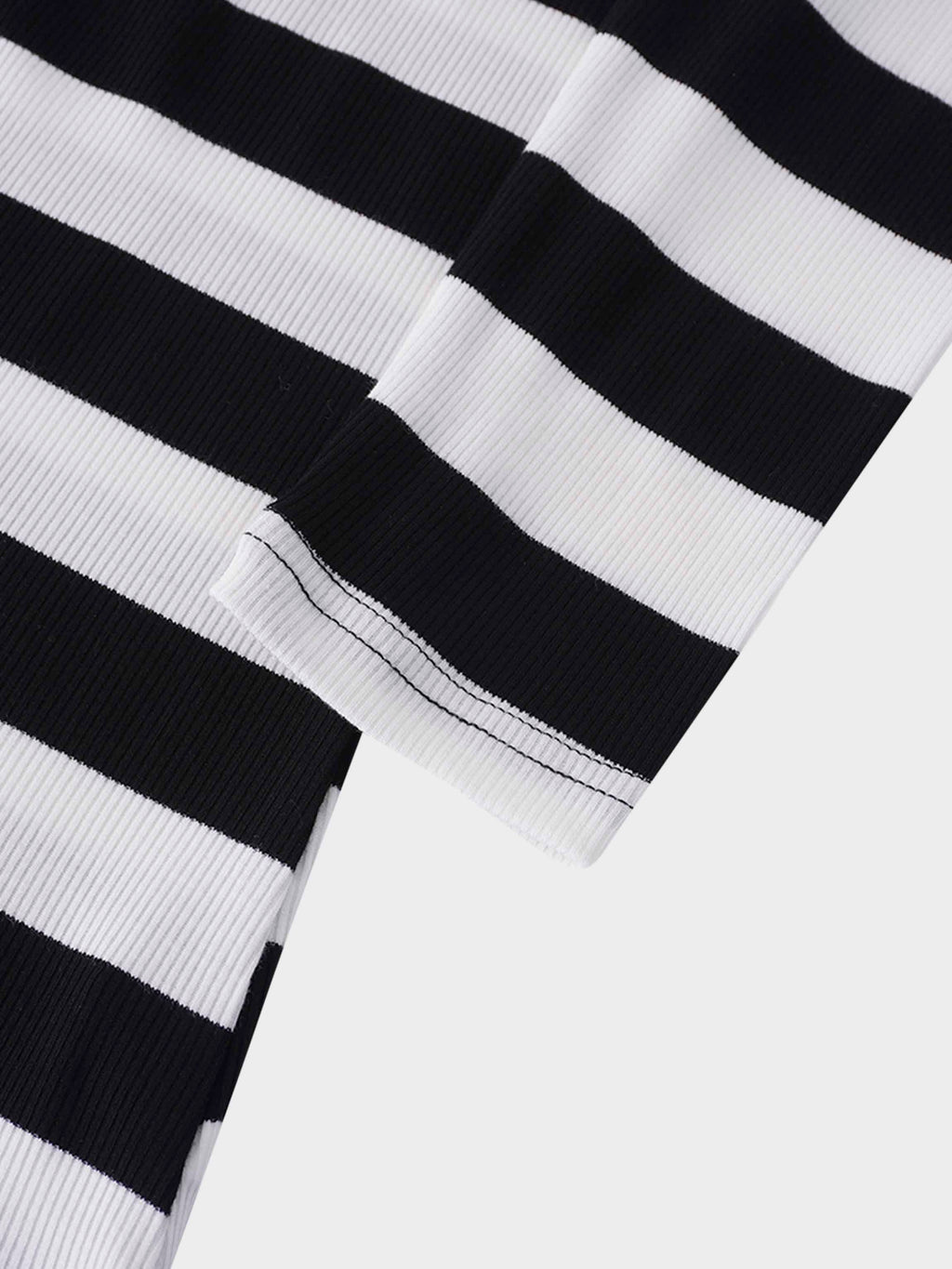 Ribbed Striped High V Tee Long Sleeve-White/Black