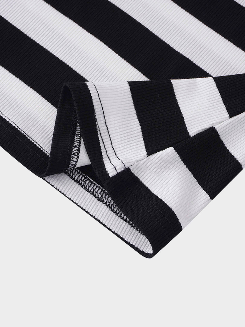 Ribbed Striped High V Tee Long Sleeve-White/Black