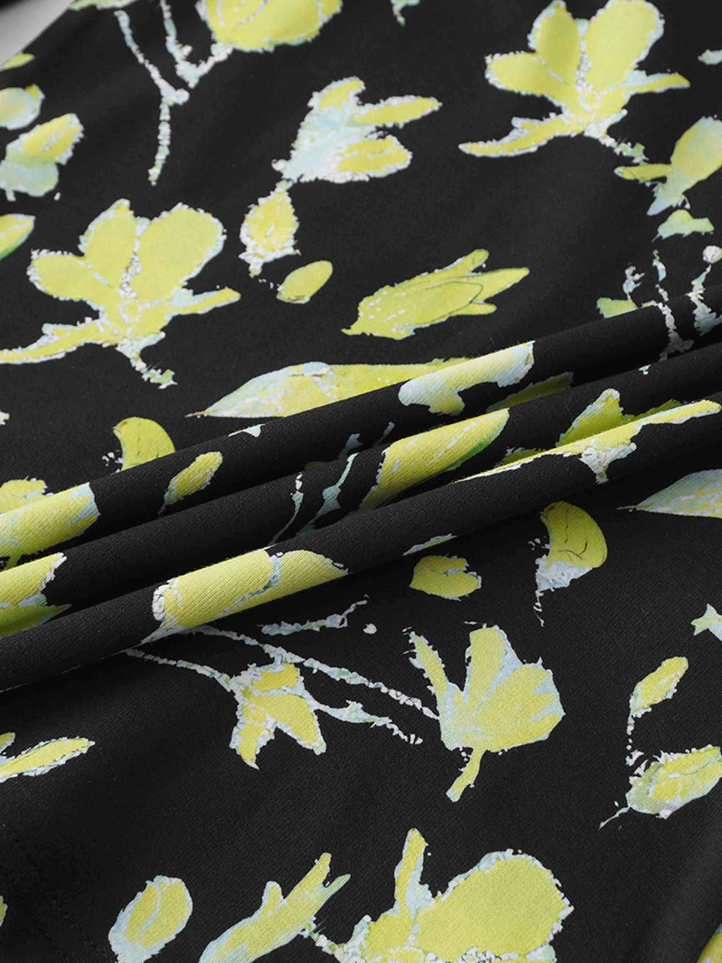 Basic Printed T-shirt-Neon Flower