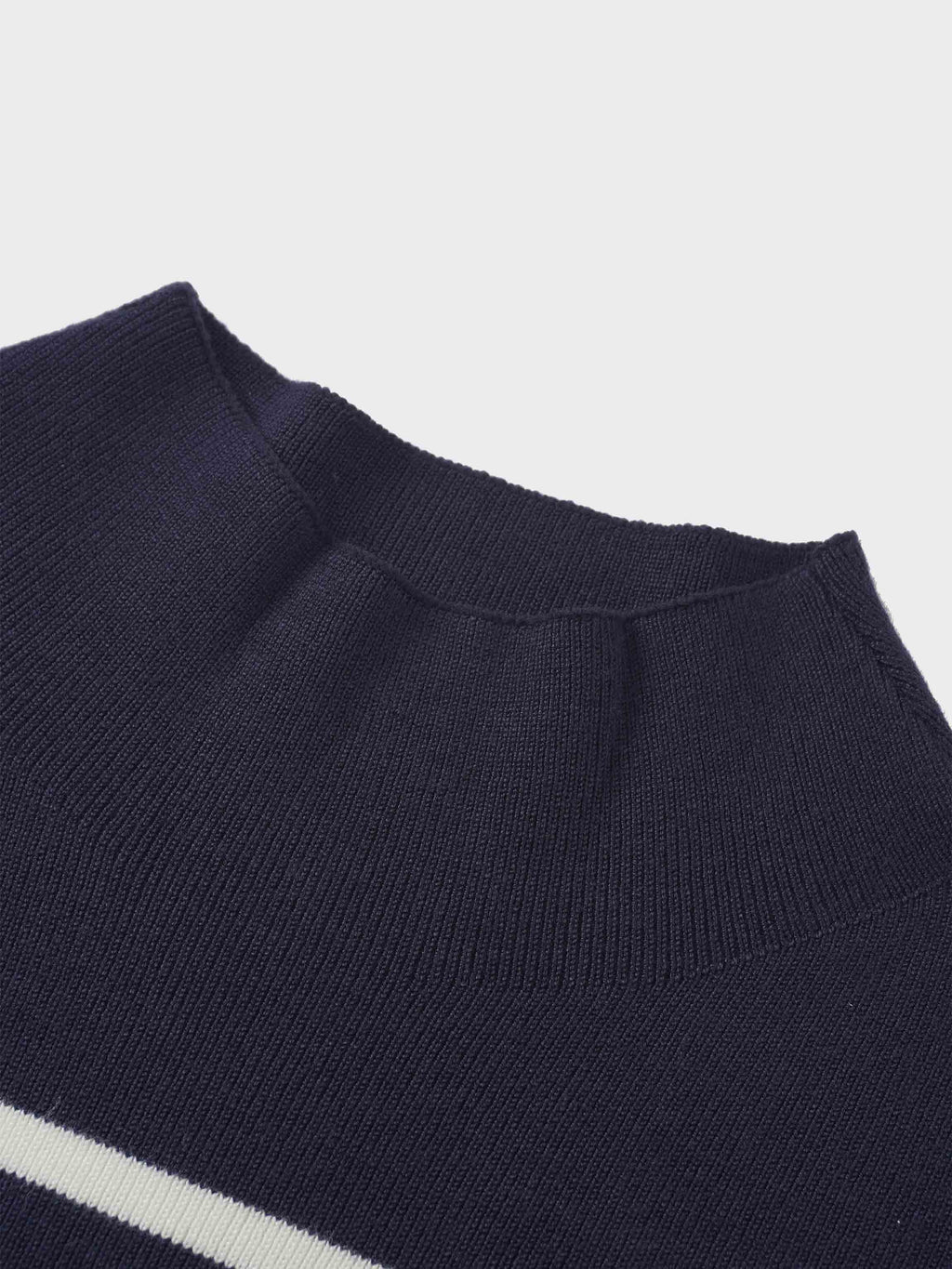 Mock Neck Thin Knit Sweater-Navy/Cream