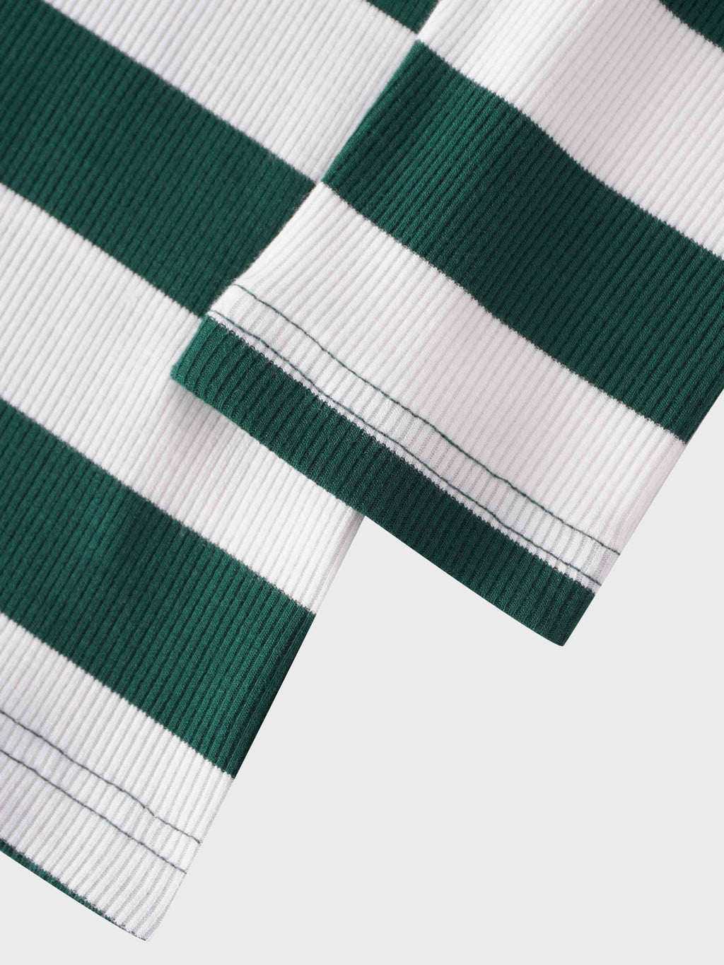 Striped Ribbed Turtleneck-Emerald/Cream