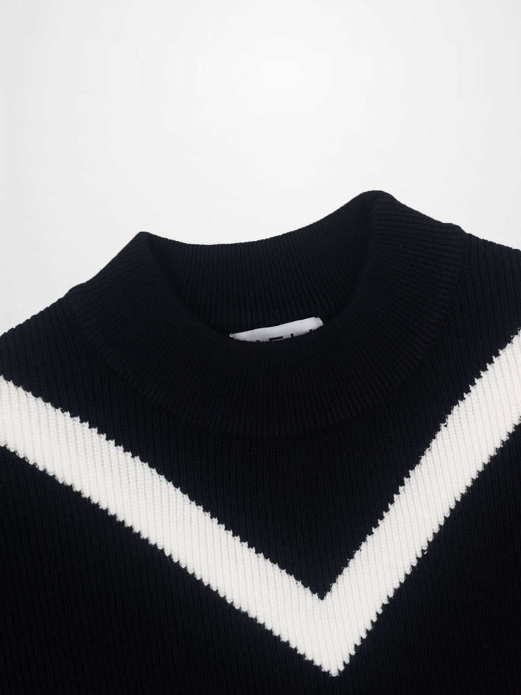 Multi V Sweater-Black/Blue/Lavander