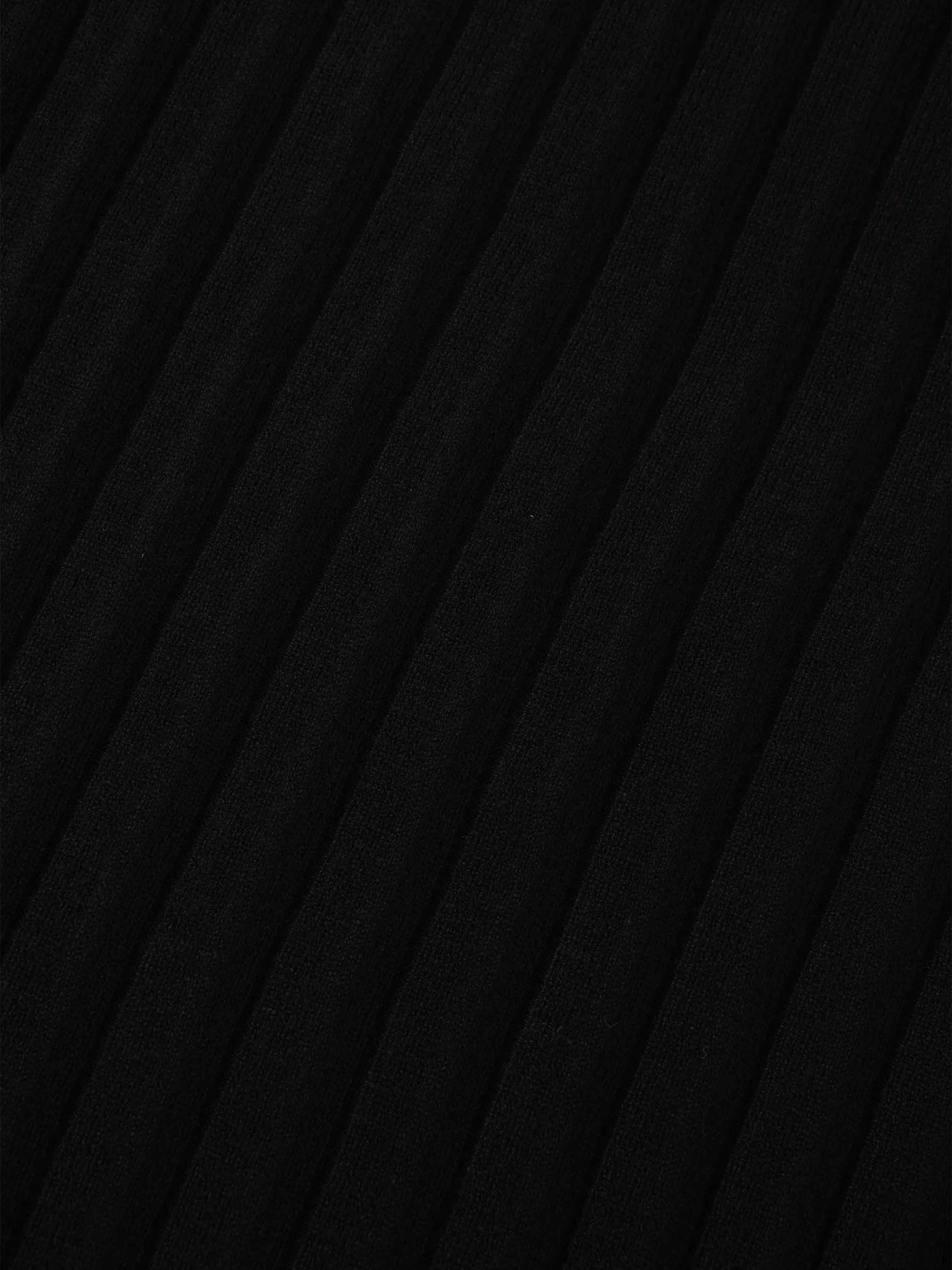 Knit Ribbed Maxi Skirt-Black