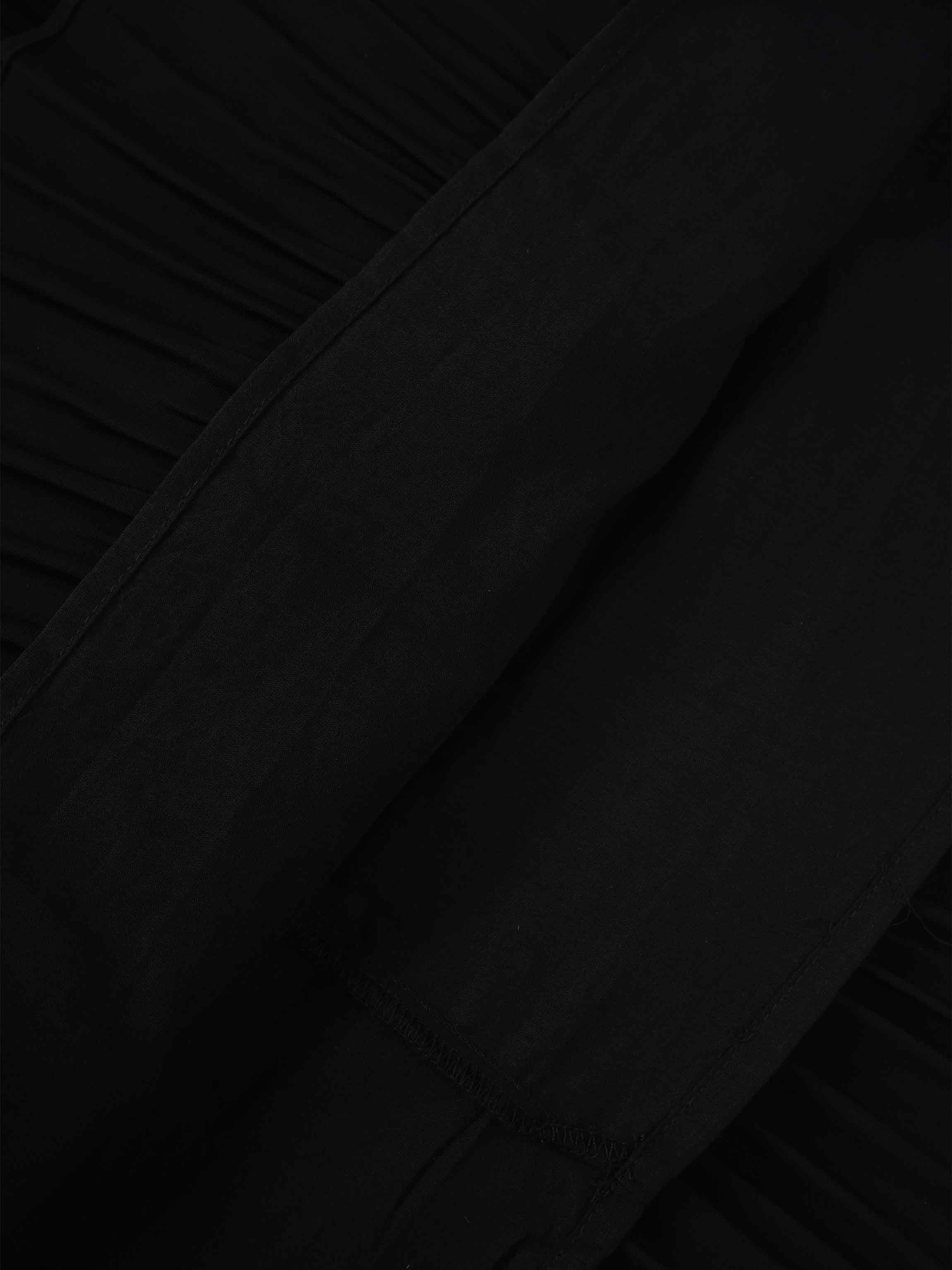 Pleated Layer Skirt 37"-Black