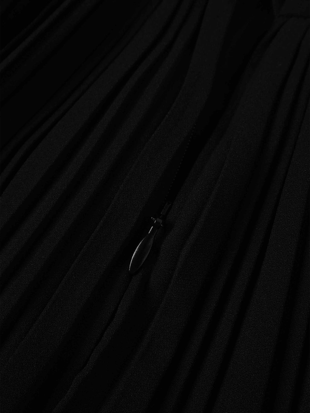 Pleated Layer Skirt 26"-Black