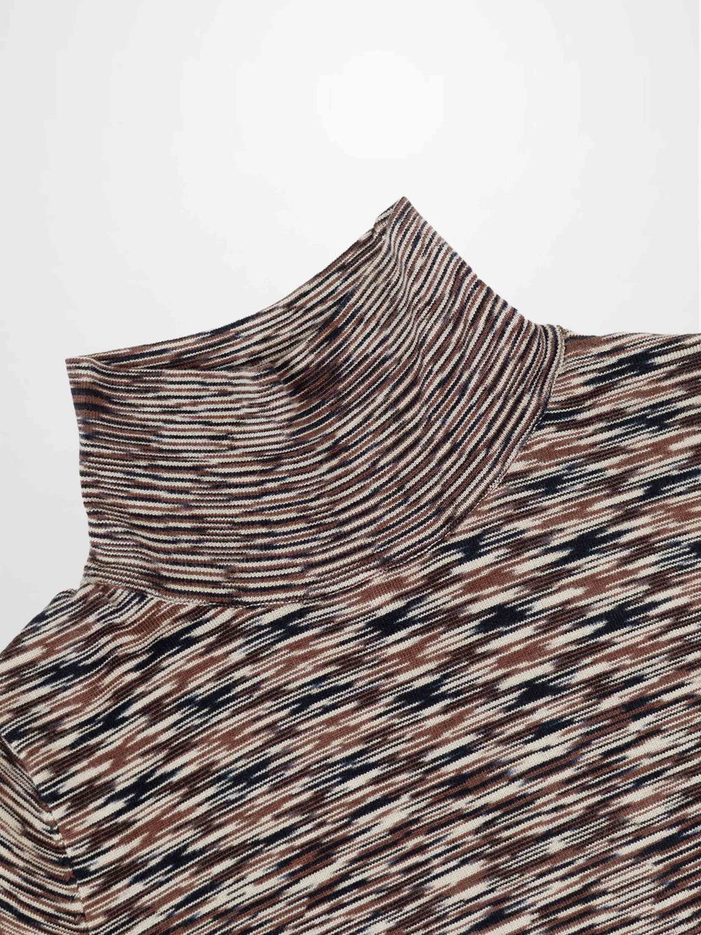 Abstract Stripe Knit Turtleneck-Brown