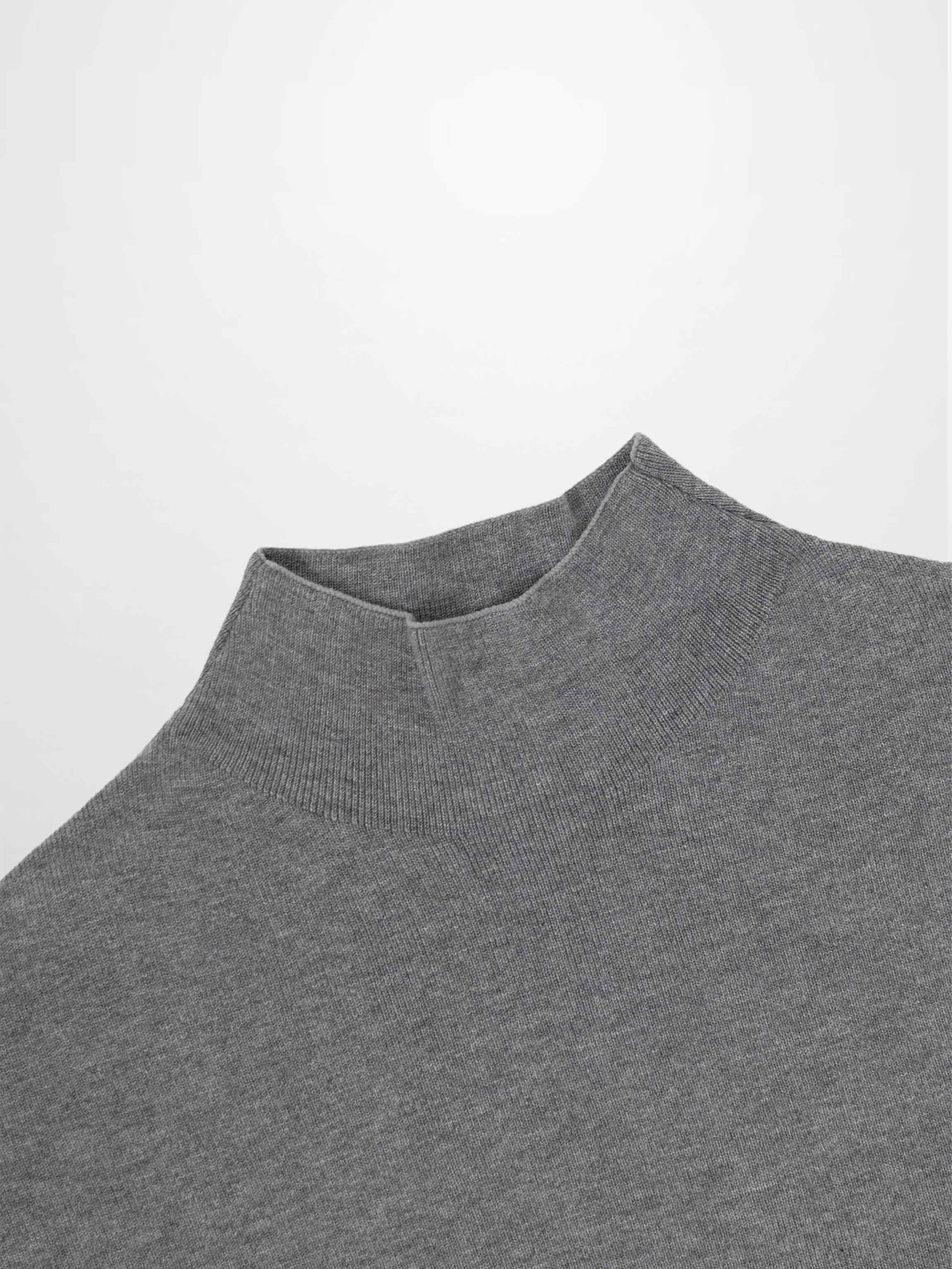 Mock Neck Thin Knit Sweater-Grey
