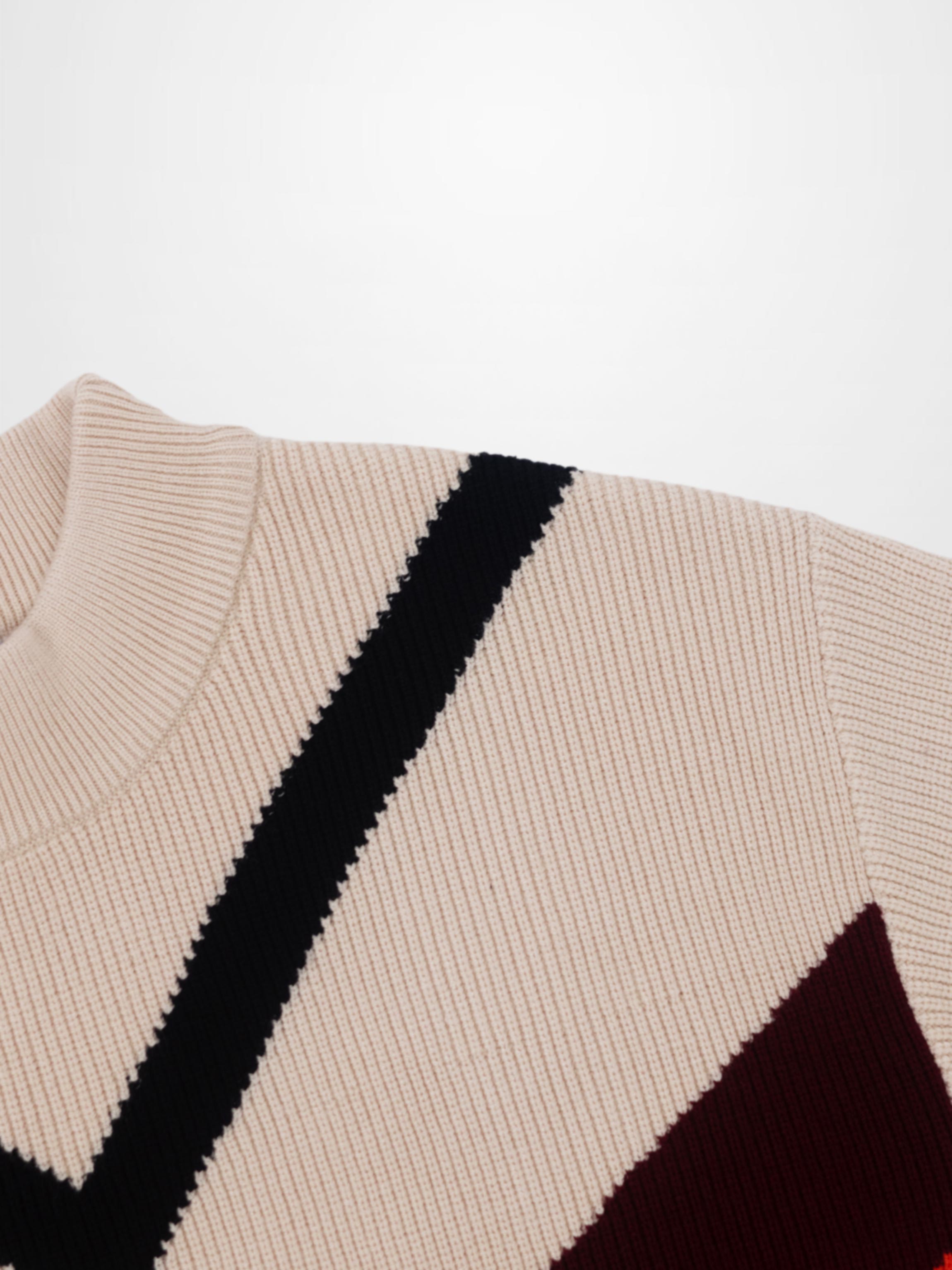 Multi V Sweater-Shades of Orange