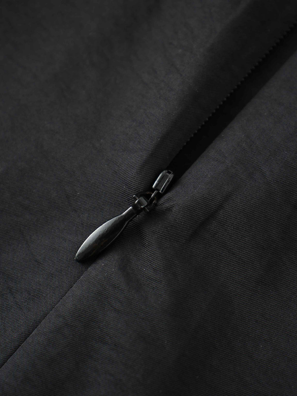 Taffeta Yoke Skirt-Black