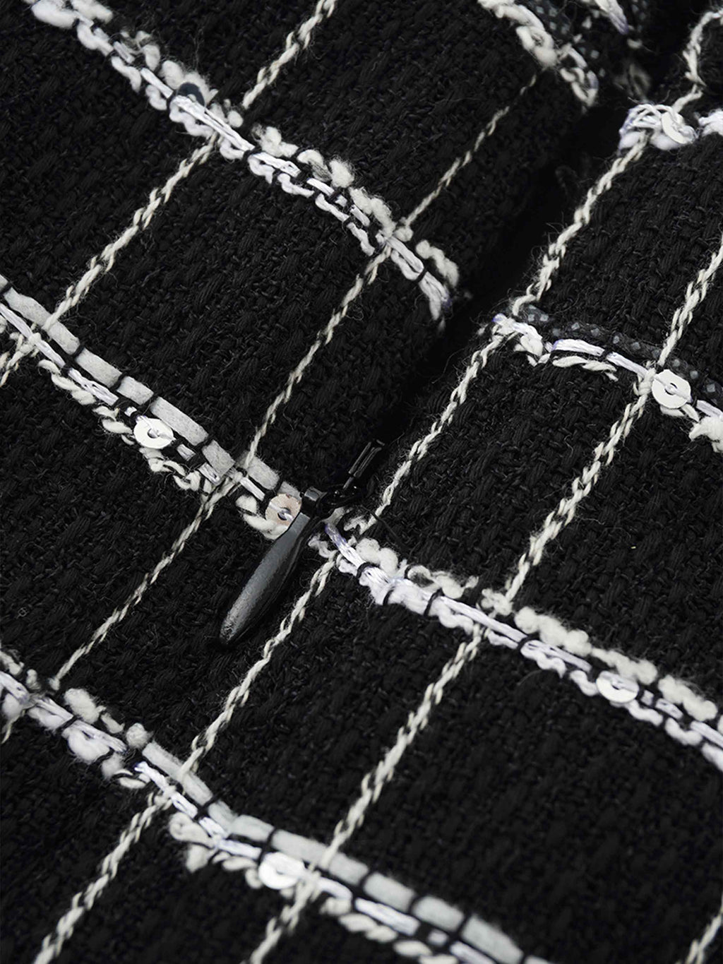 Boucle Pleat Skirt-Black and White