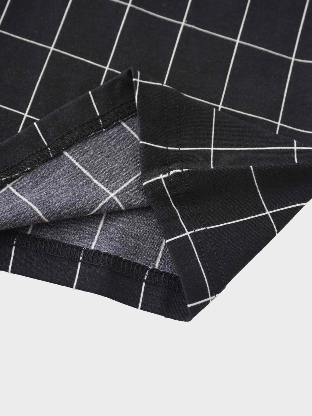 Printed Modal Turtleneck-Black Windowpane