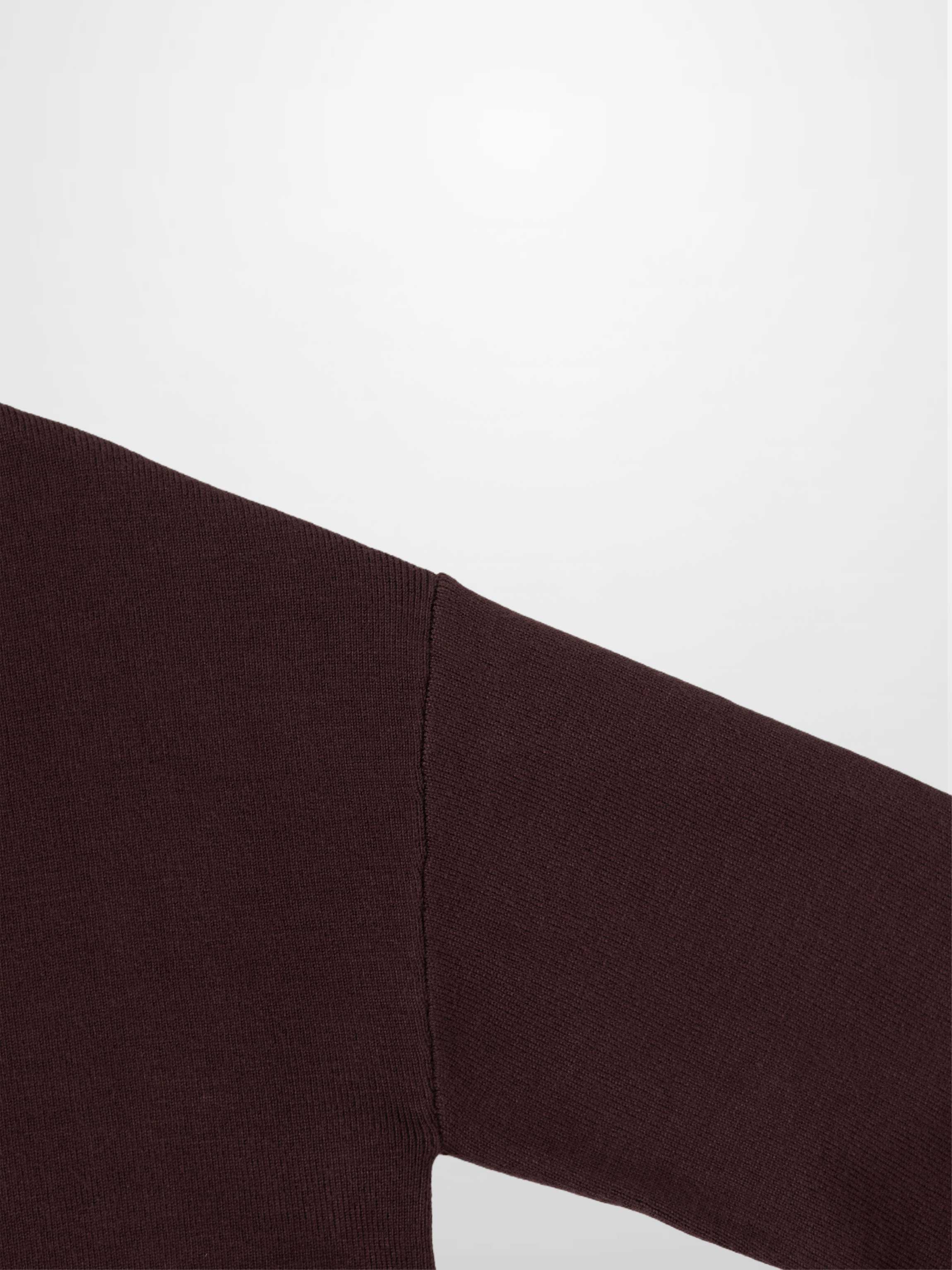 Mock Neck Thin Knit Sweater-Brown