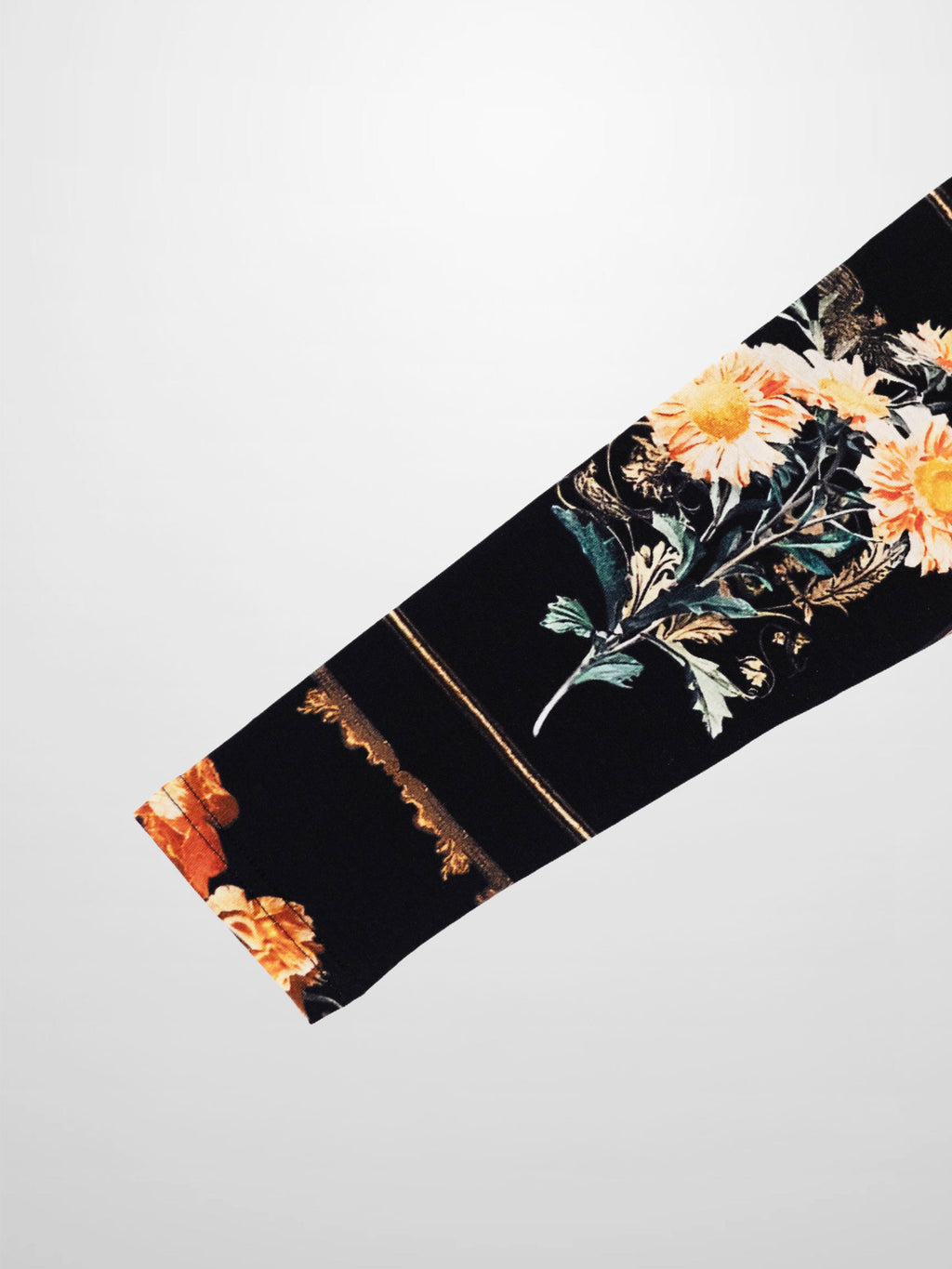 Printed Modal Turtleneck-Floral Portrait