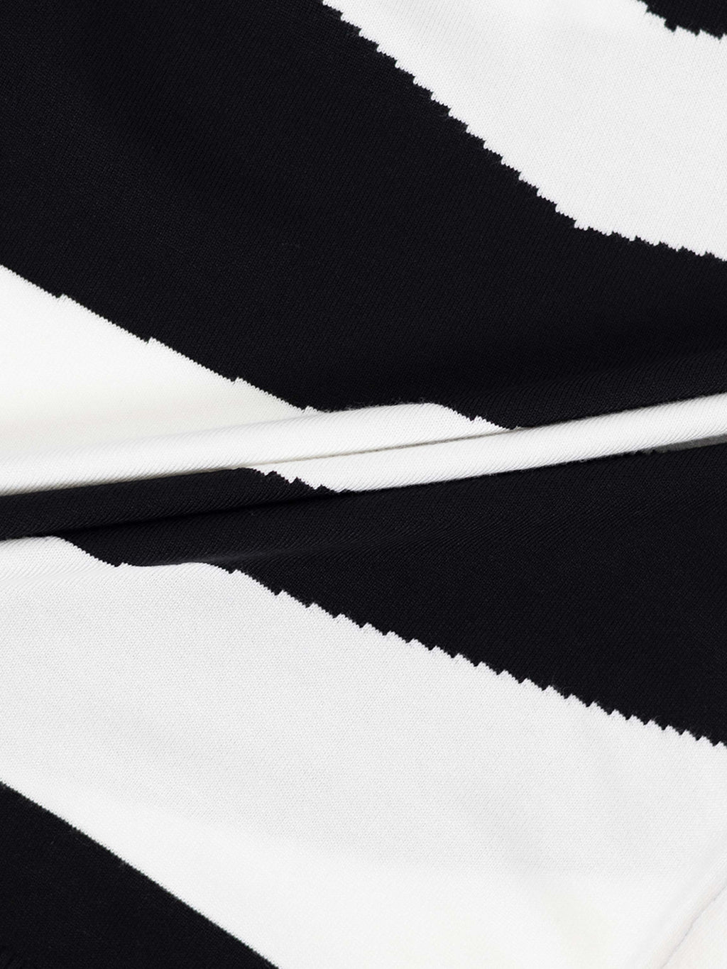 Classic Turtleneck Sweater-Black/White