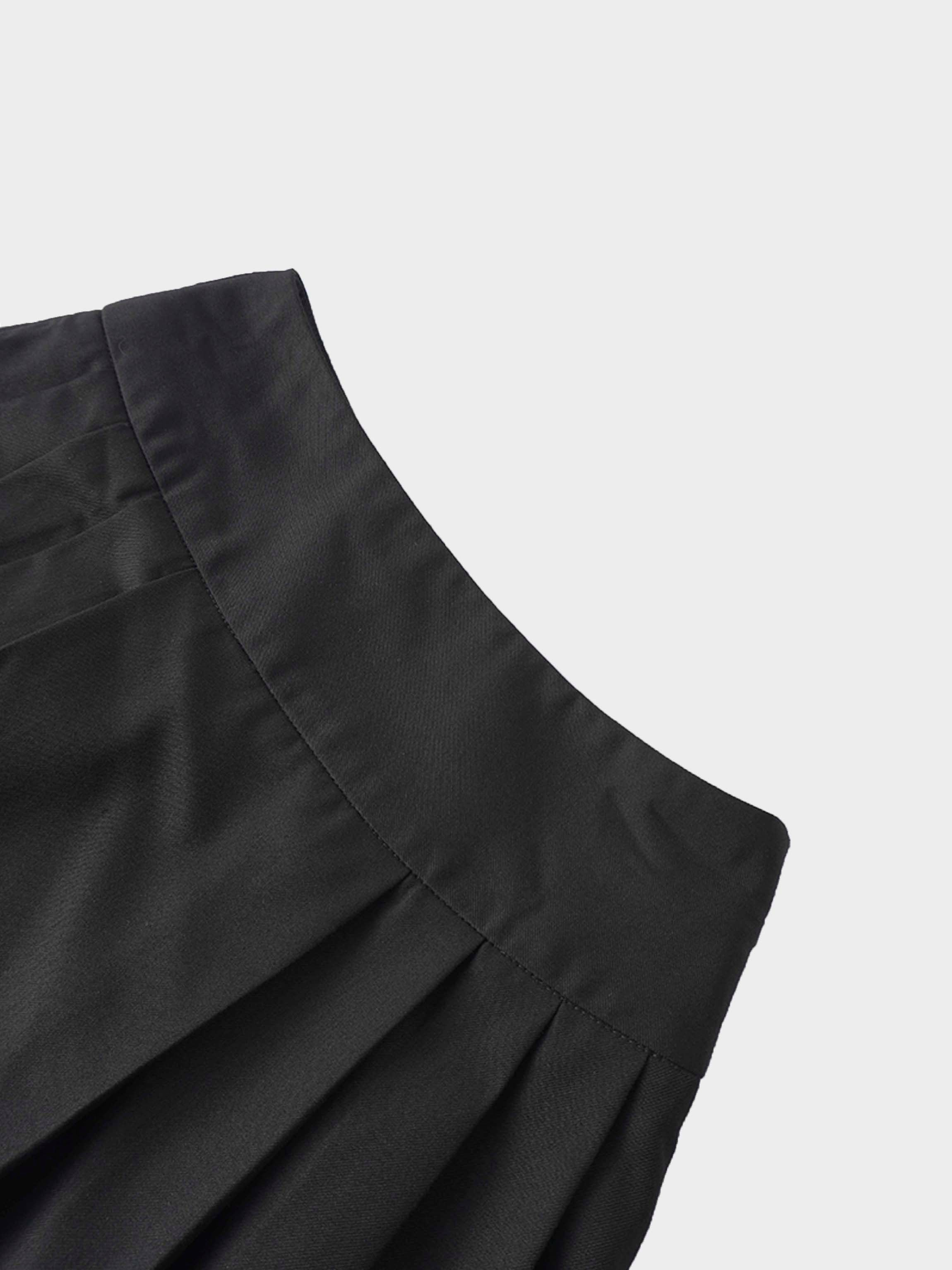 Yoke Pleated Skirt-Black