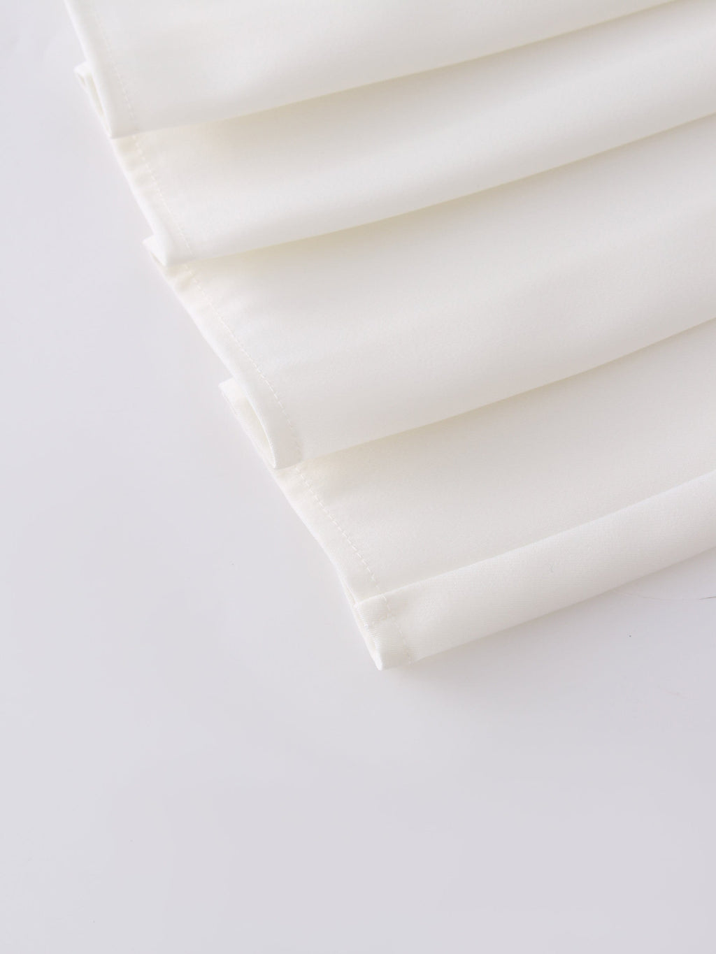 Yoke Pleated Skirt 37"-White