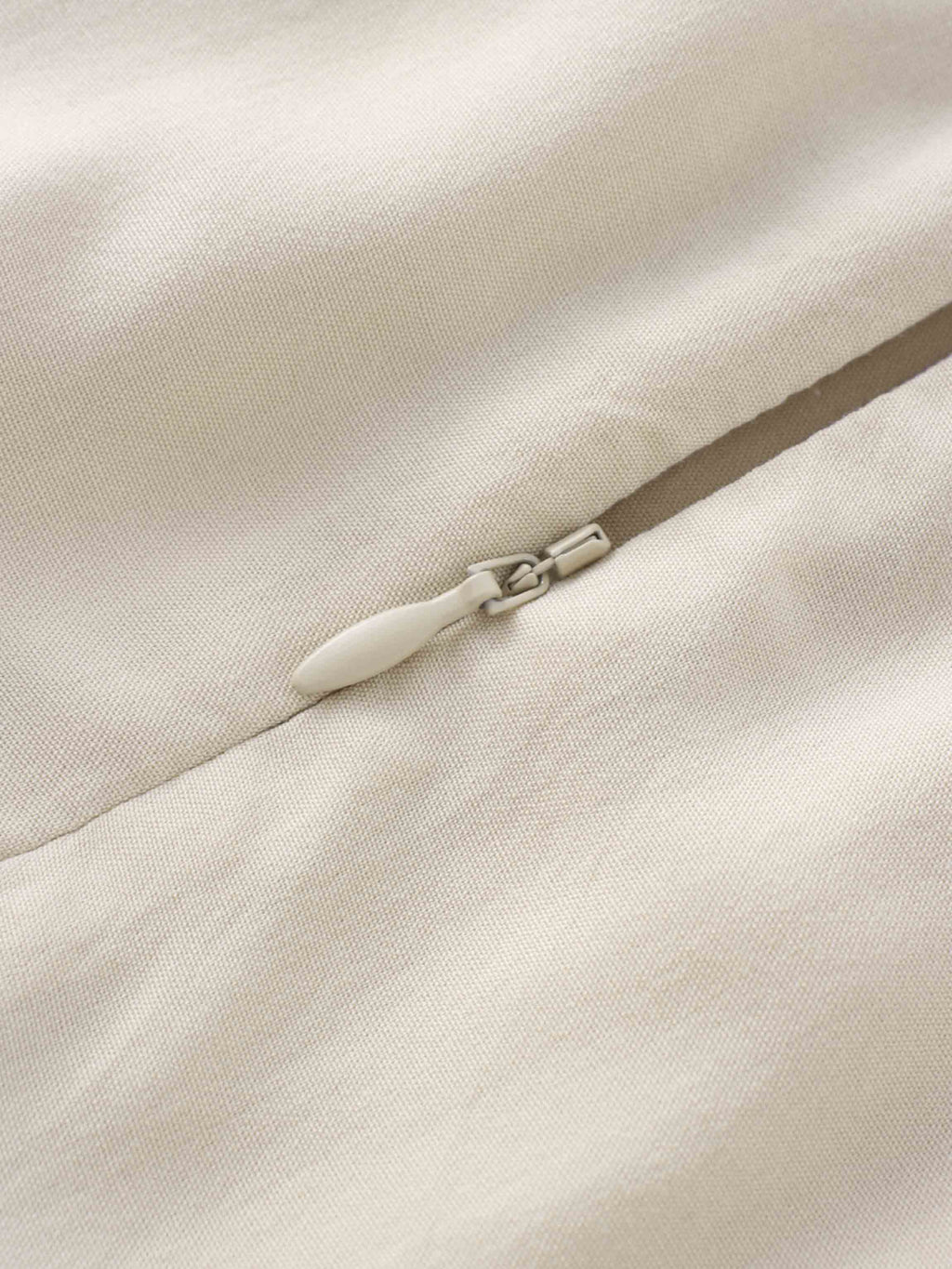 TRUMPET FLARE SKIRT-TAUPE