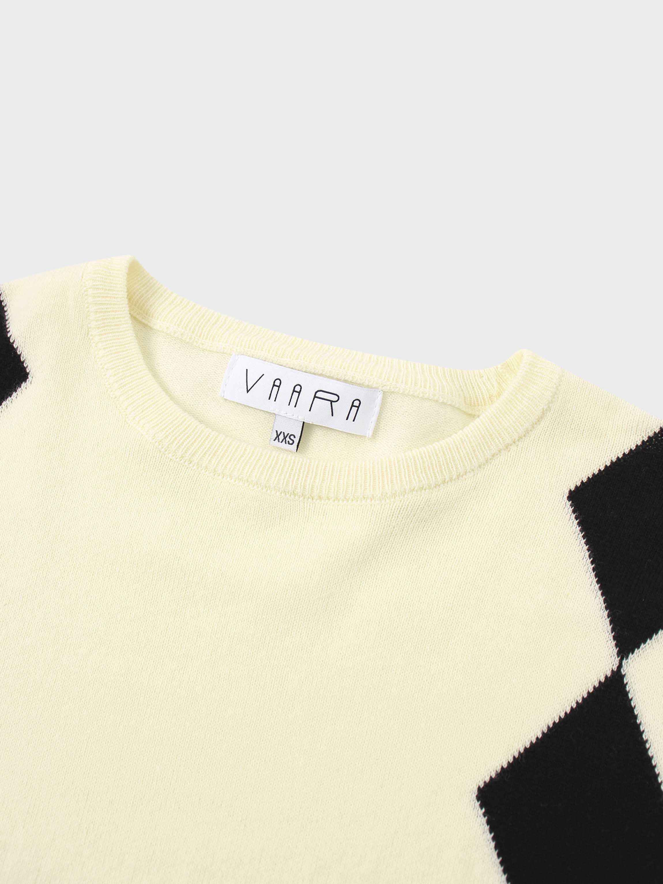 Printed Sweater-Cream with Black Diamond Design