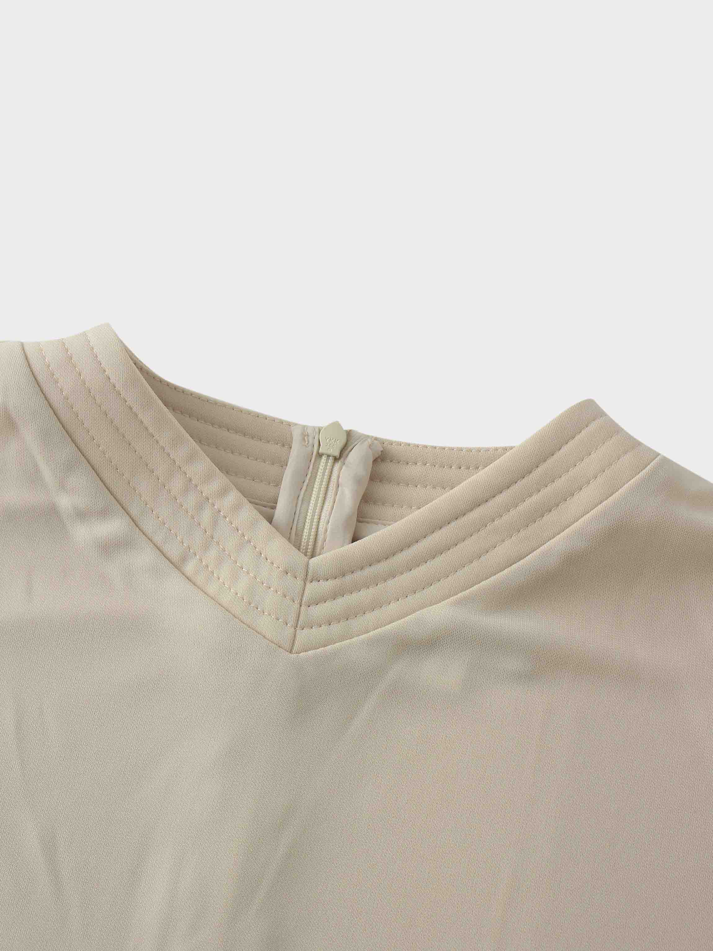 Princess Stitched High V top-Cream