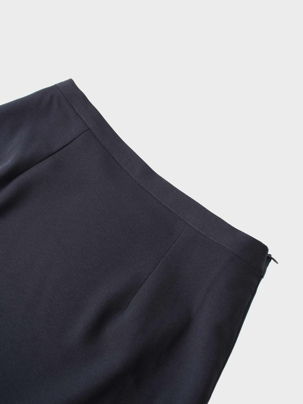 Straight Kick Pleat Maxi Skirt-Navy