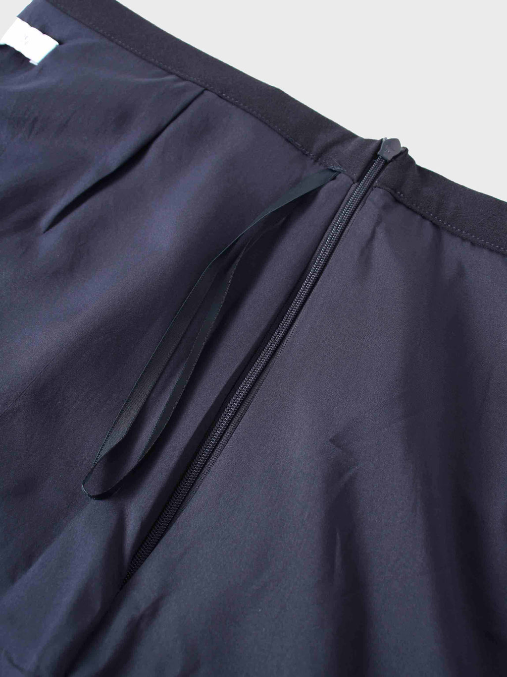 Straight Kick Pleat Maxi Skirt-Navy