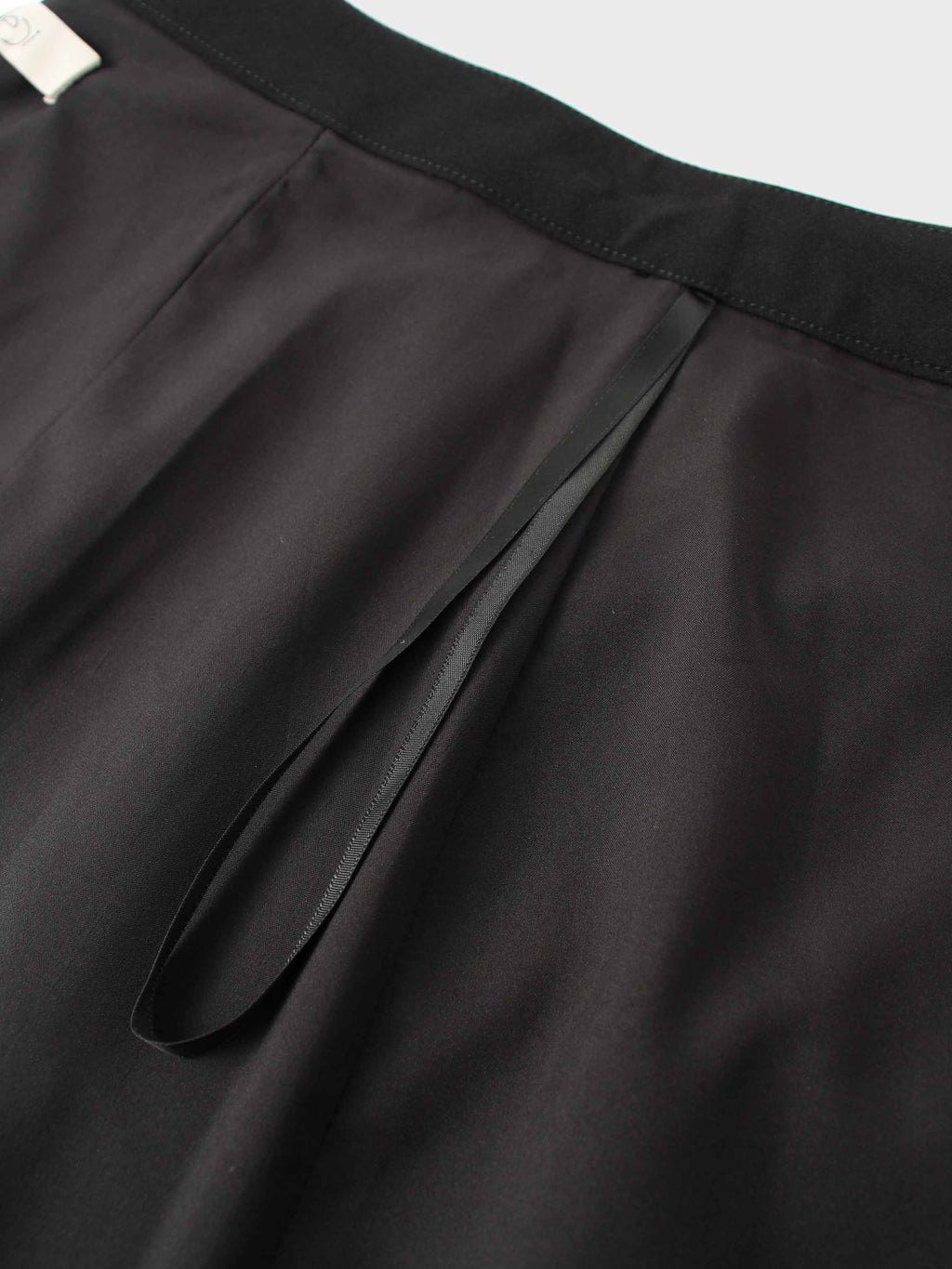 Gold Button Straight Pocket Skirt-Black