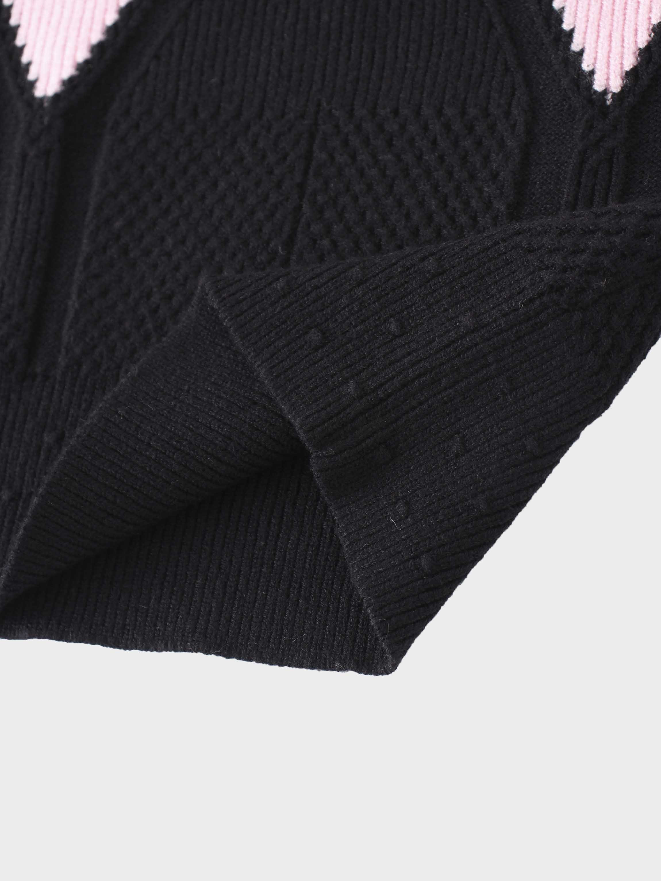 Center Diamond Sweater-Black/Pink