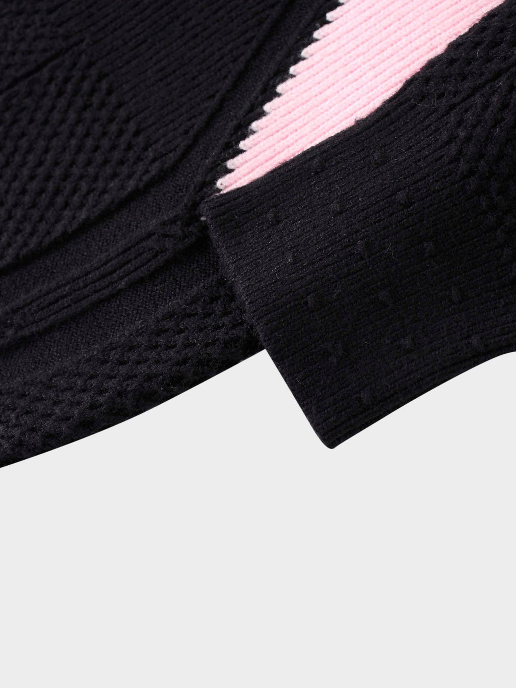 Center Diamond Sweater-Black/Pink