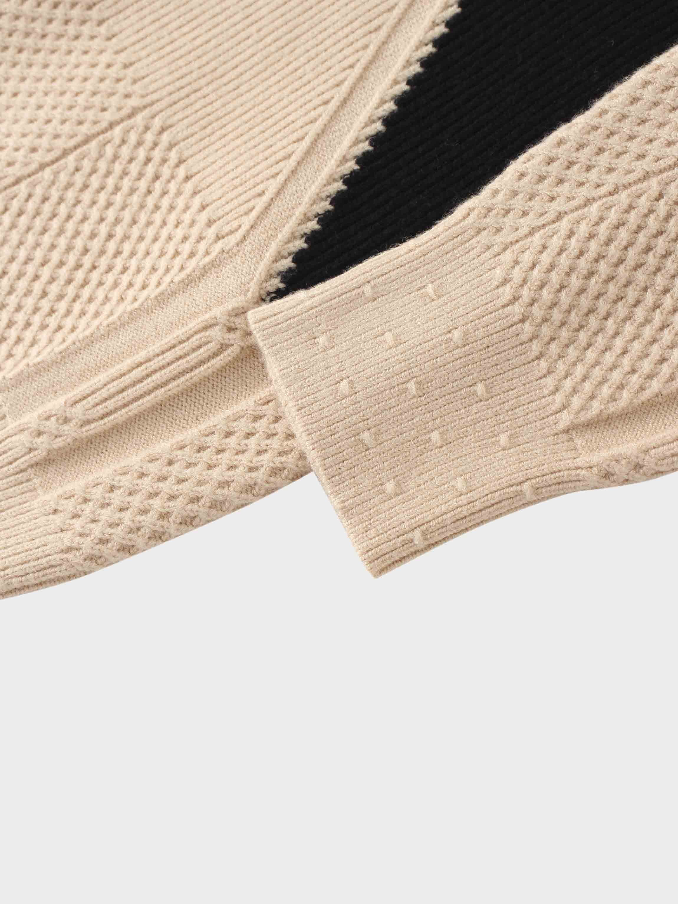 Center Diamond Sweater-Ivory/Black