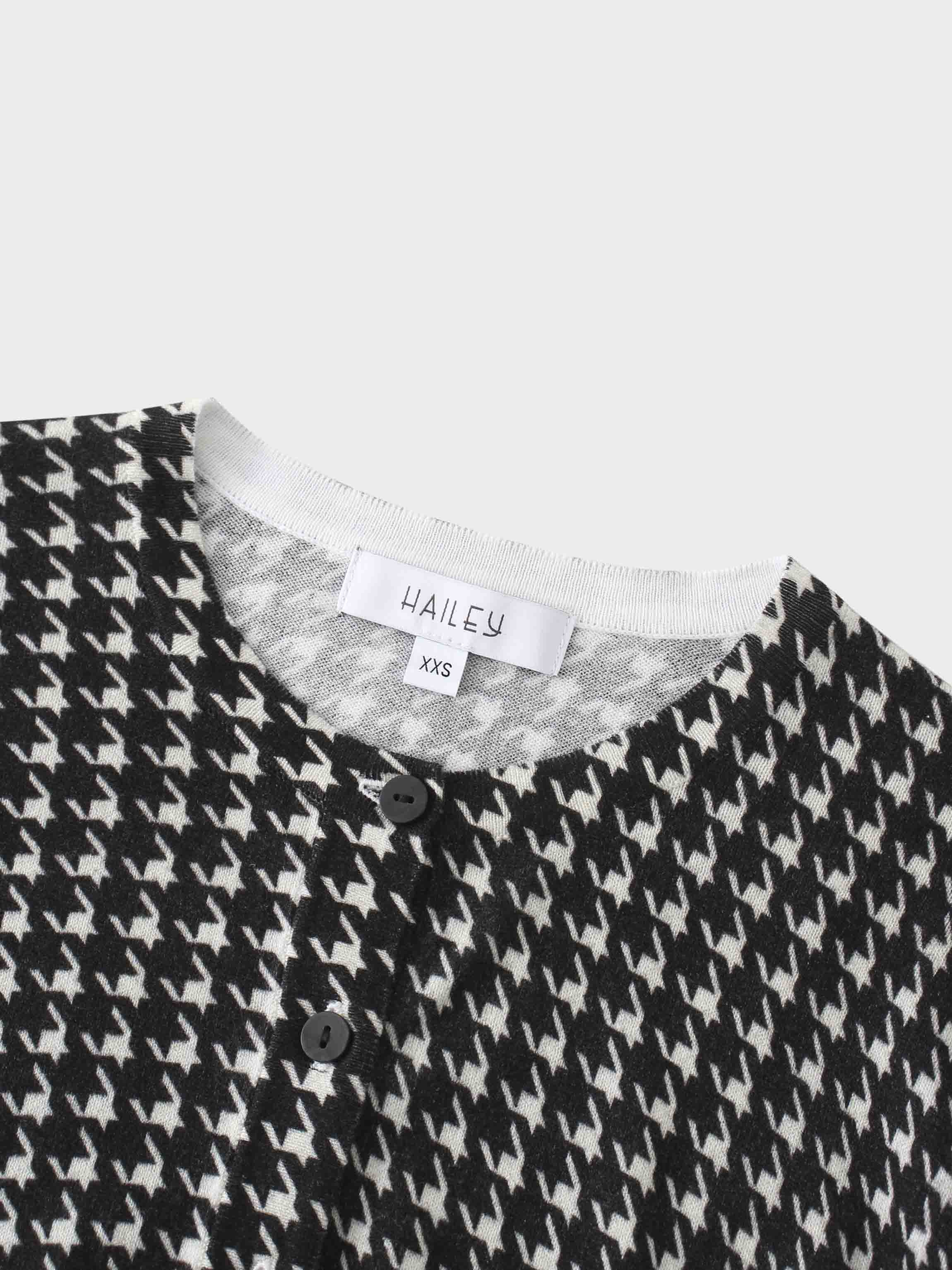 Printed Cardigan Short-Black and White Houndstooth