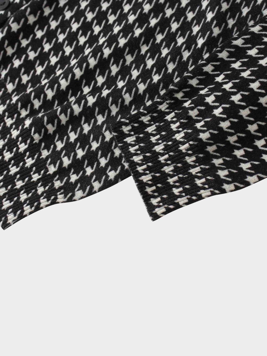 Printed Cardigan Short-Black and White Houndstooth