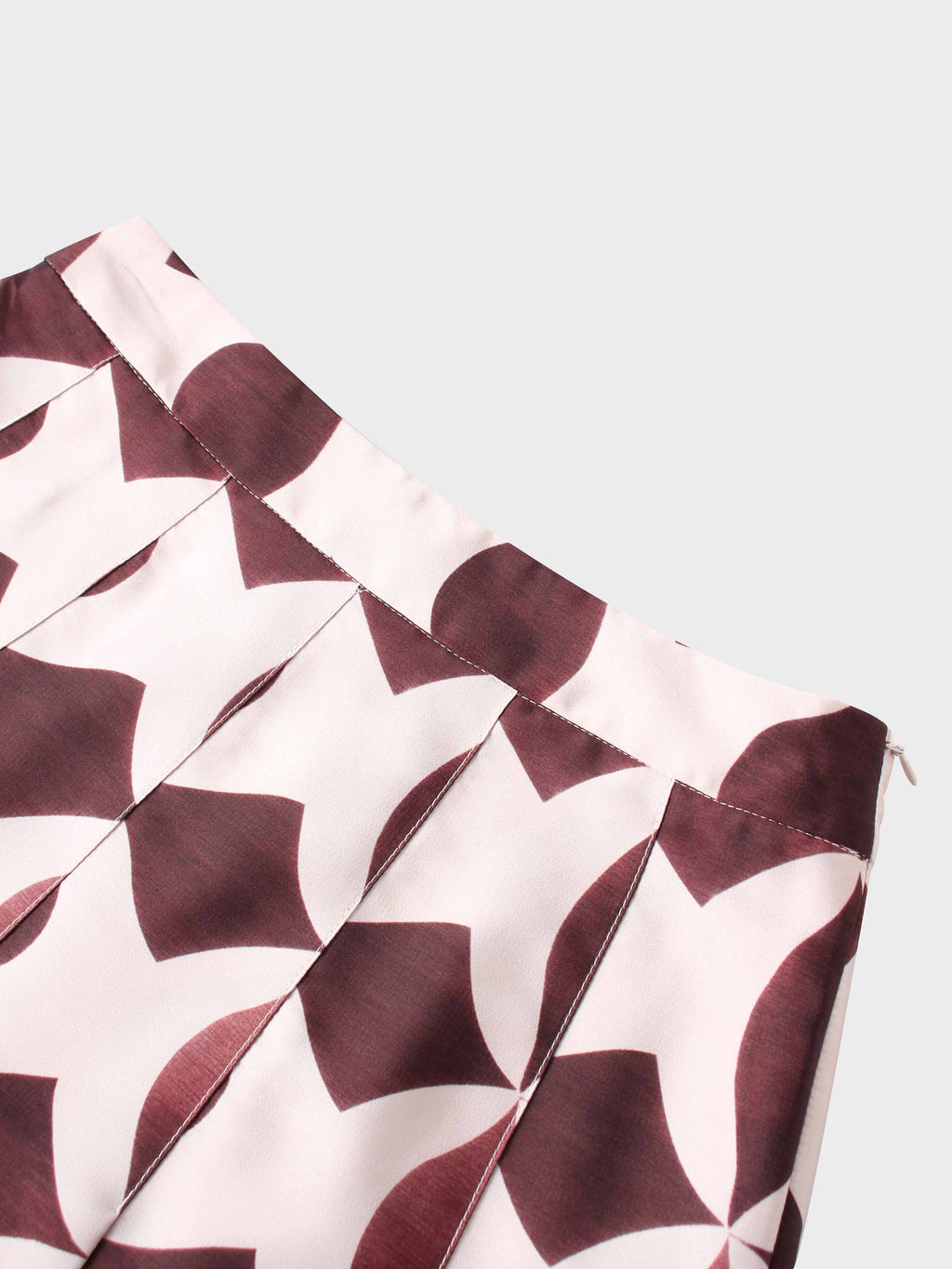 Geometric Pleat Skirt-Burgundy/Pink