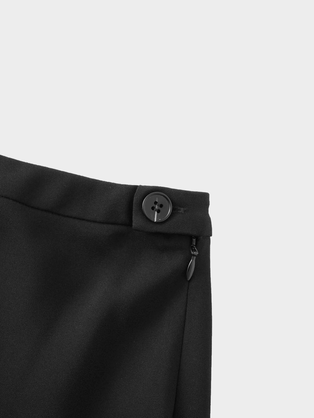 Crepe Flare Skirt-Black