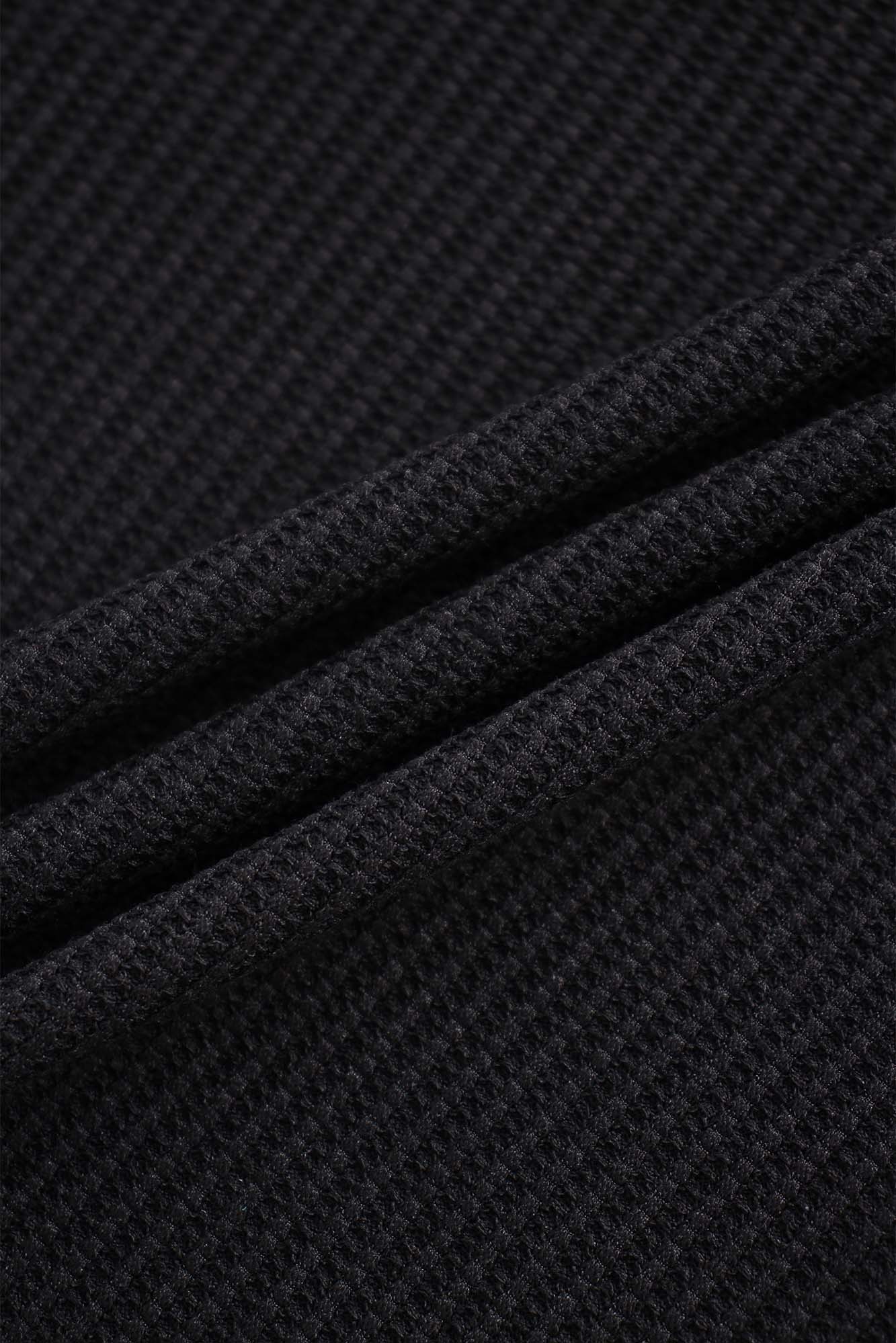 Textured Stretch Turtleneck-Black