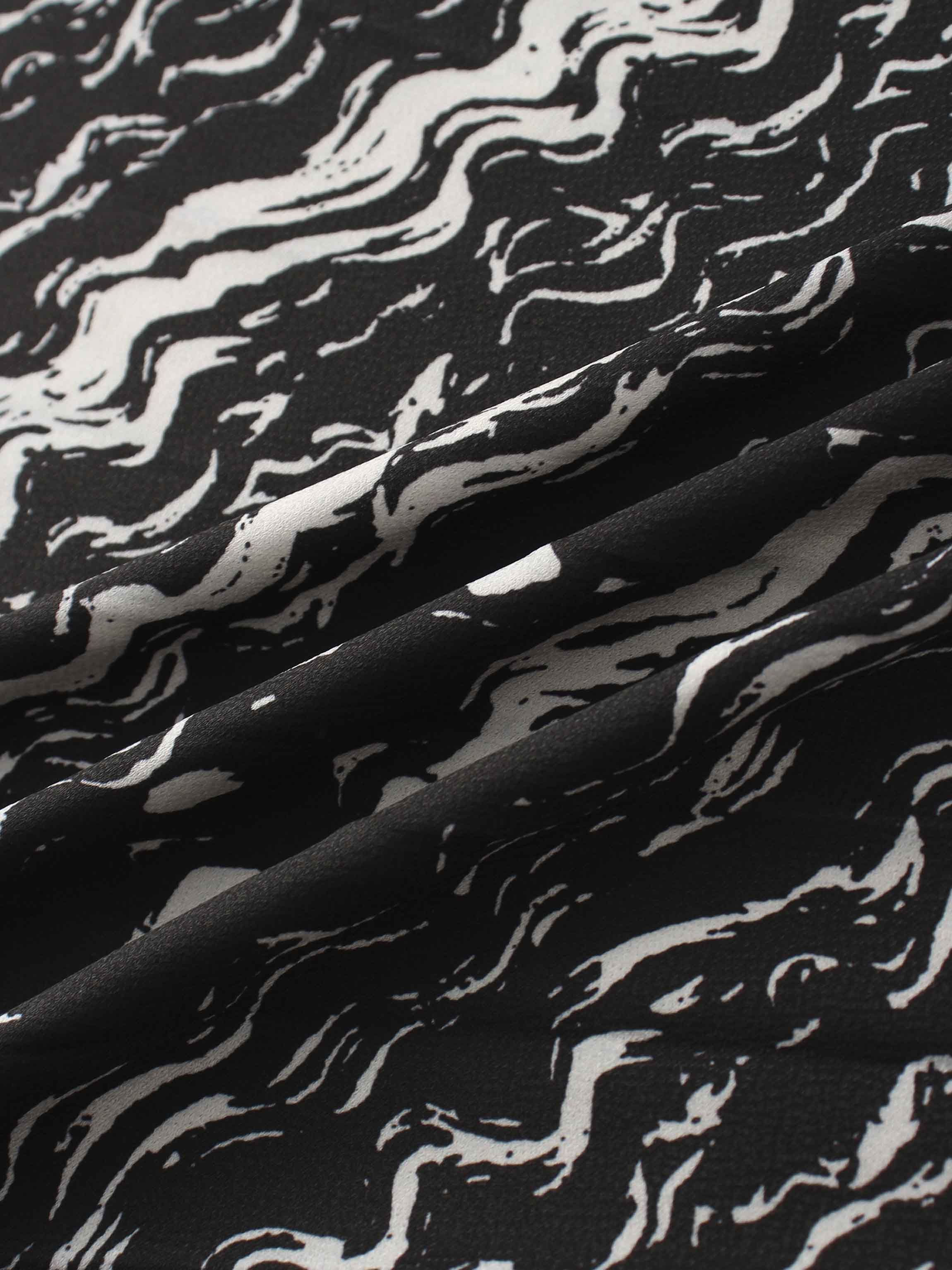 Pleat Bottom Stretch Maxi Dress-Black/White