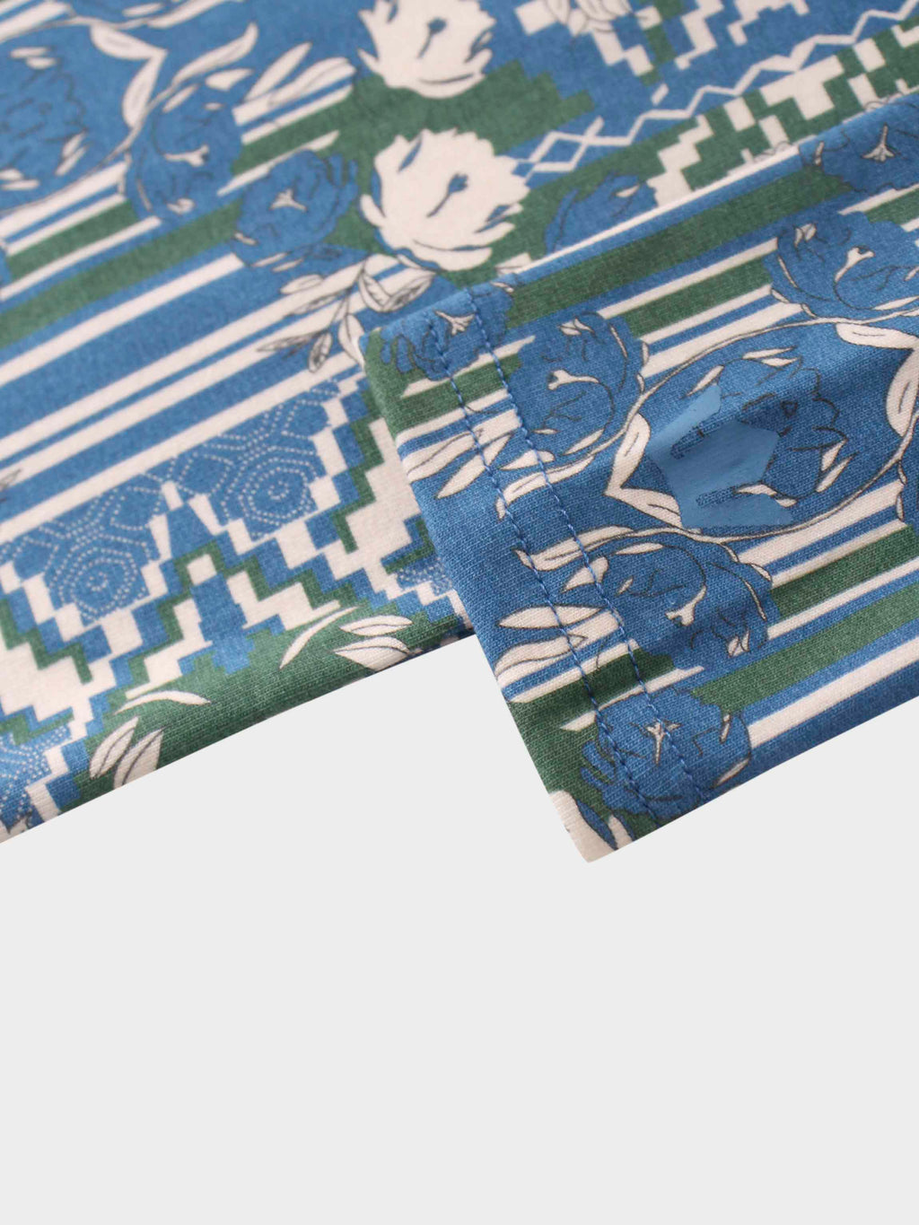 Printed Collar Snap Tee-Carpet of Roses