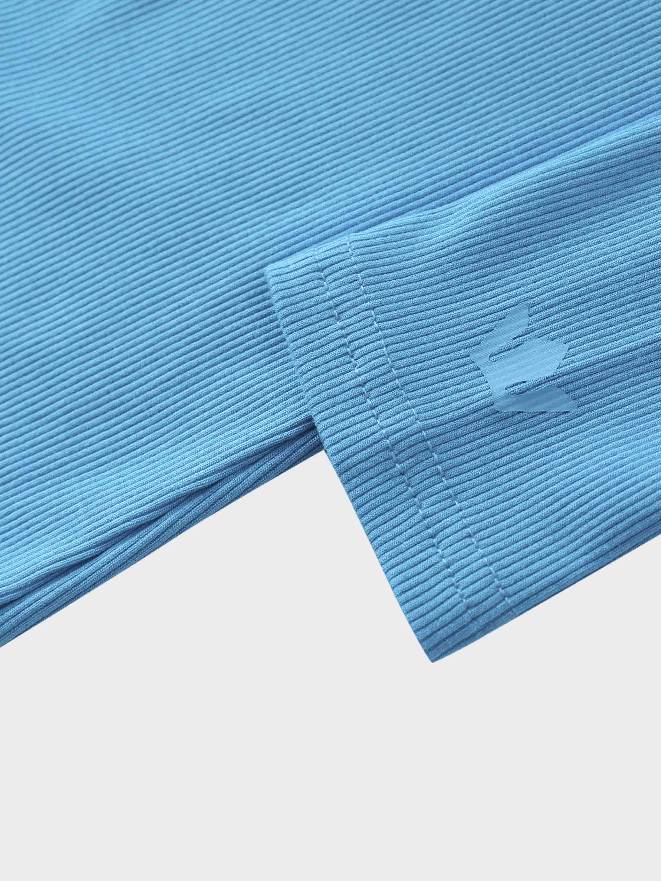 RIBBED HIGH V TEE LS-SKY BLUE