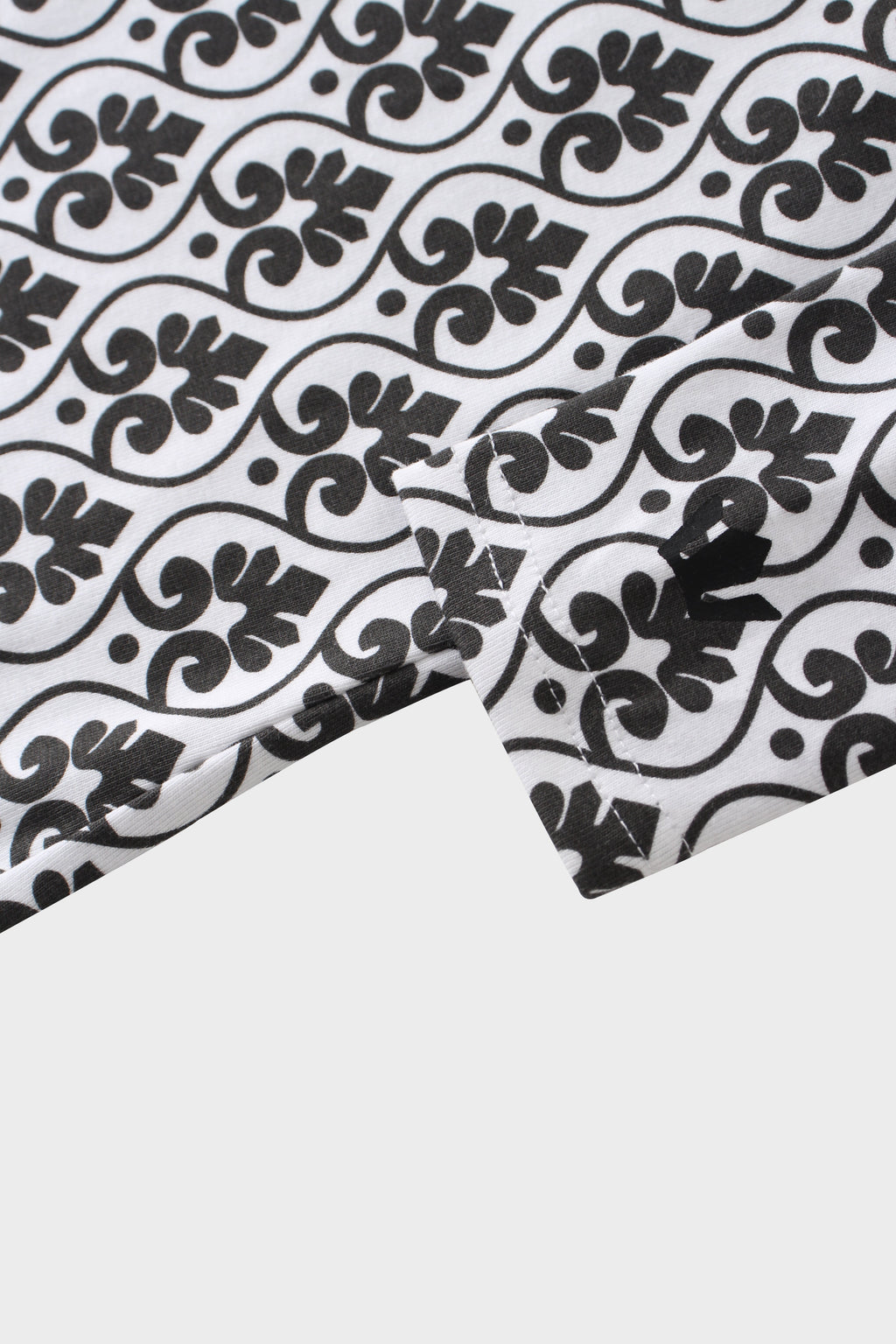 Basic Printed T-shirt-Damask