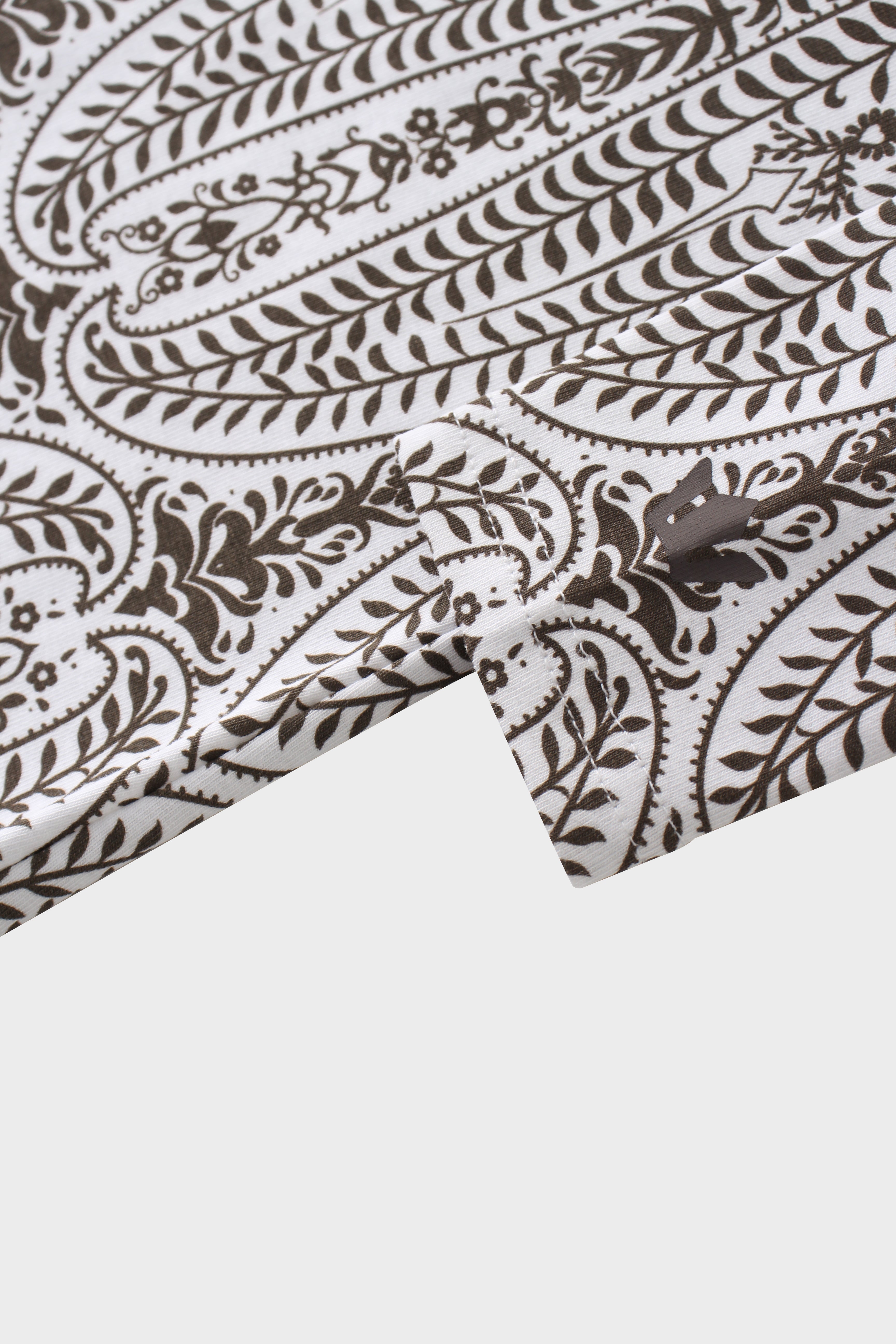 Basic Printed T-shirt-Paisley Vines Brown