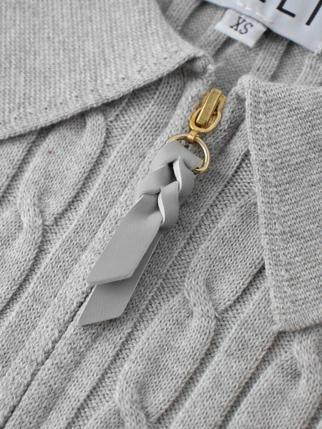 Leather Pull Half Zip Cable Polo-Heathered Grey