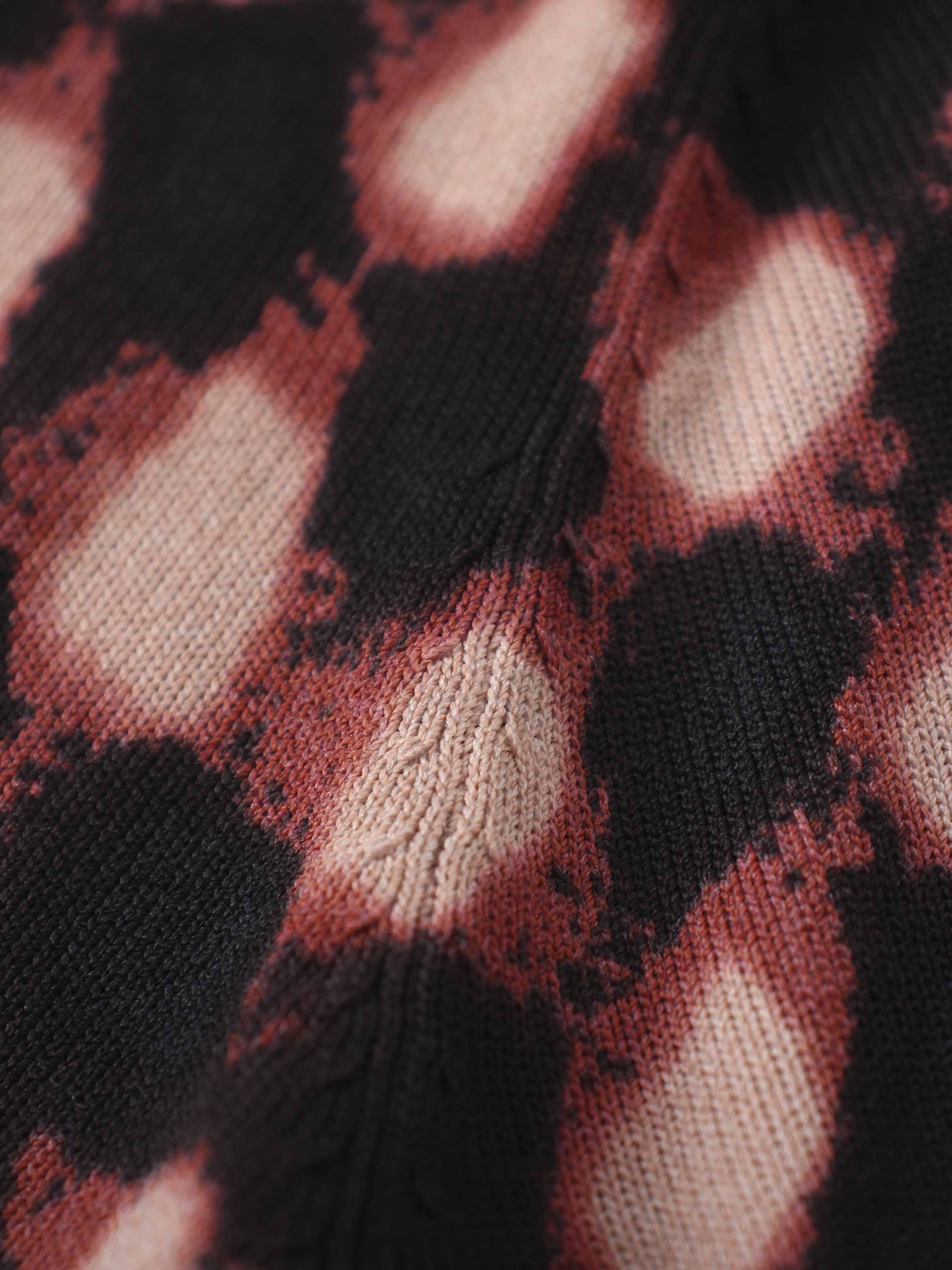 Buttoned Cardigan-Burgundy/Pink